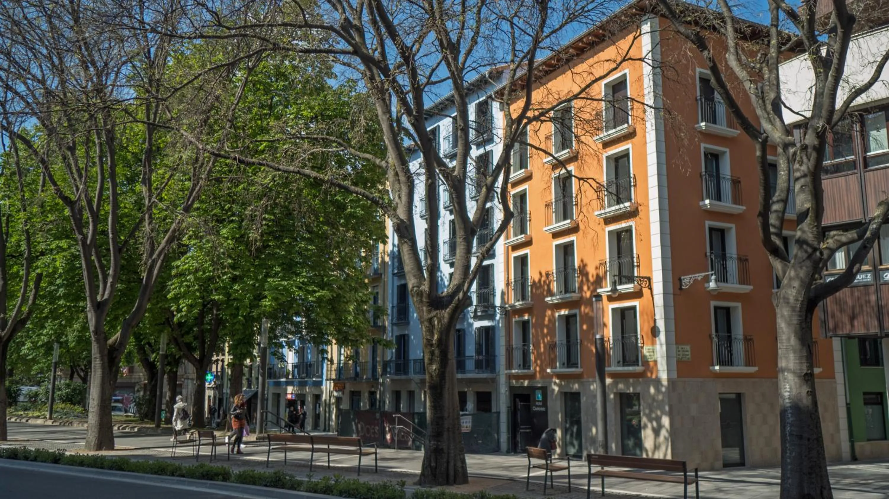 Facade/entrance in Hotel Ciudadela Pamplona