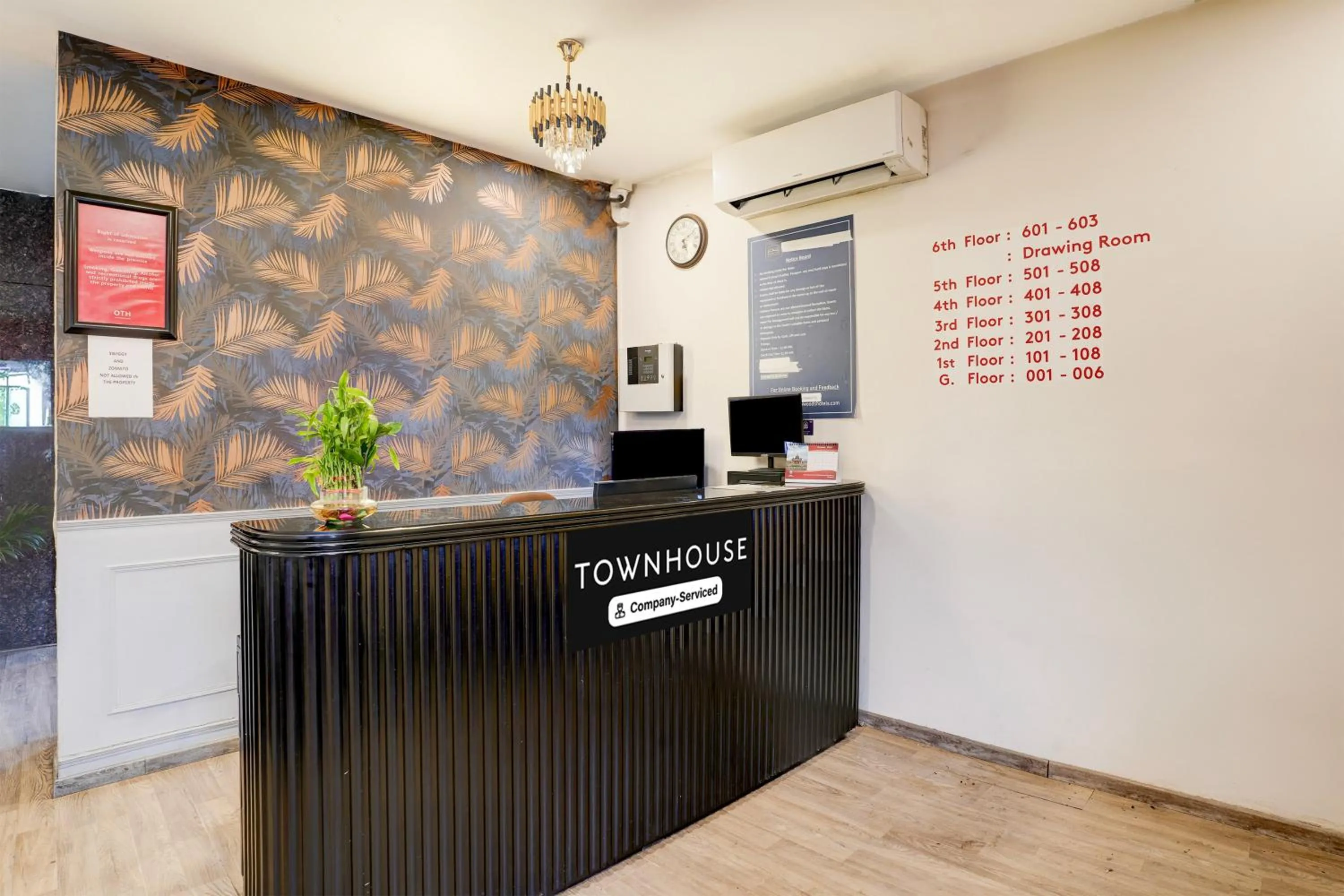 Lobby or reception in Super Townhouse Ulsoor Near Halasuru Metro Station