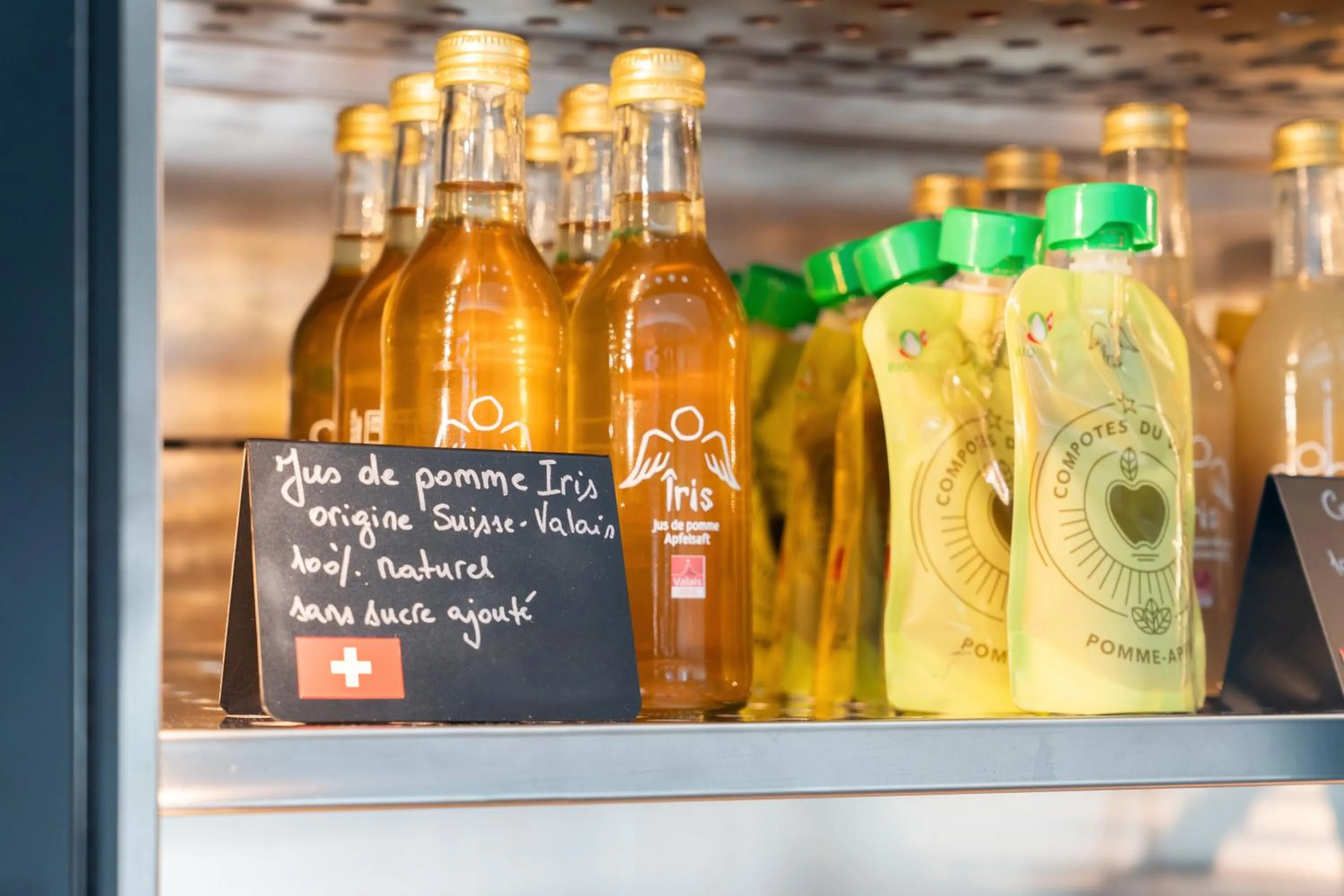 On-site shops in Novotel Suites Genève Aéroport