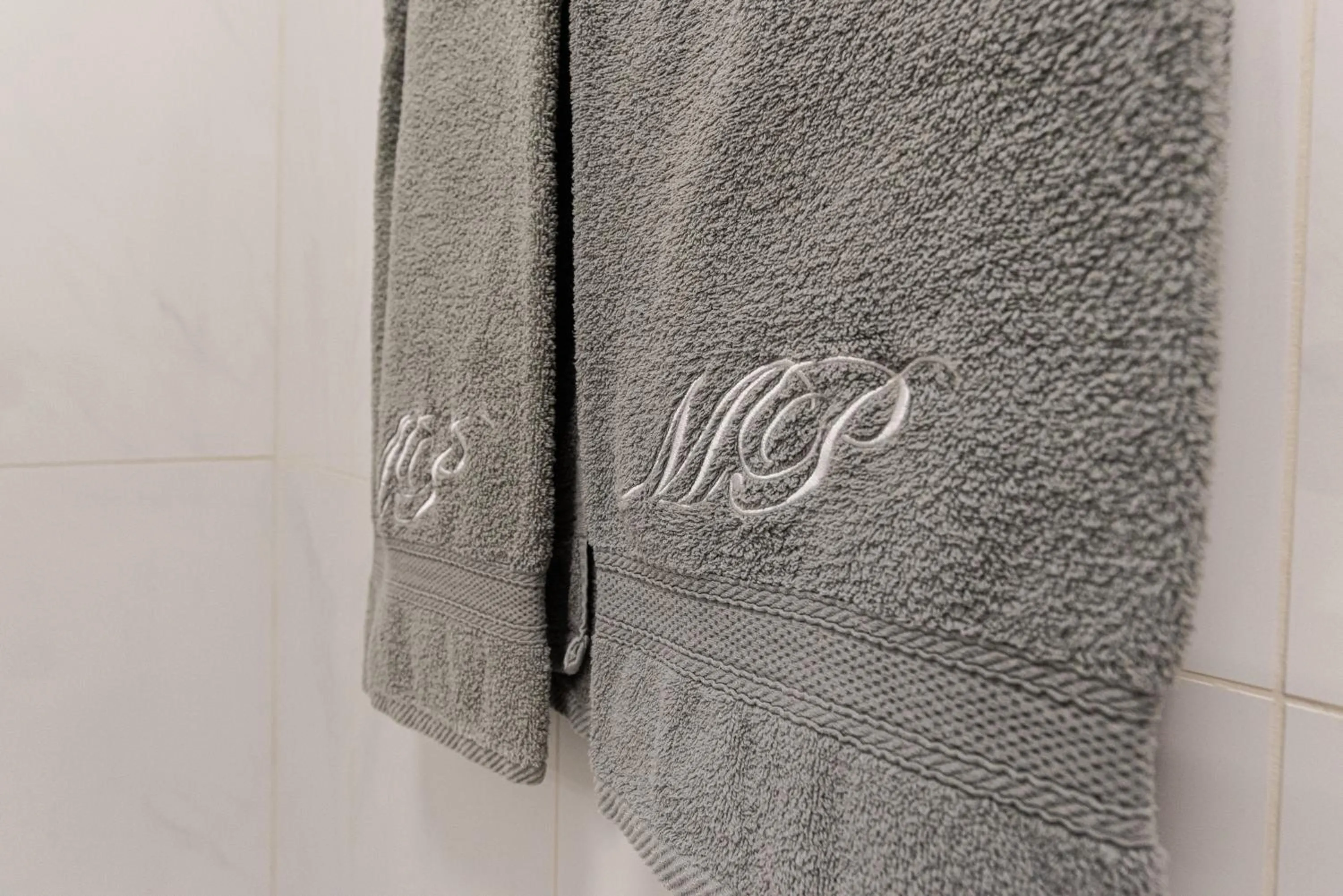 Bathroom in Porto Family Home by MP - Renovated