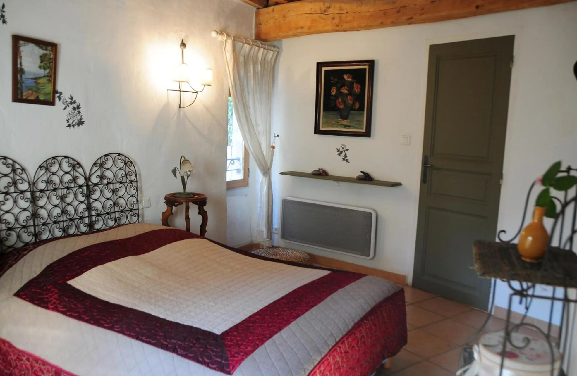 Bed in Orangerie de Cardet - Maison d'hôtes - B&B