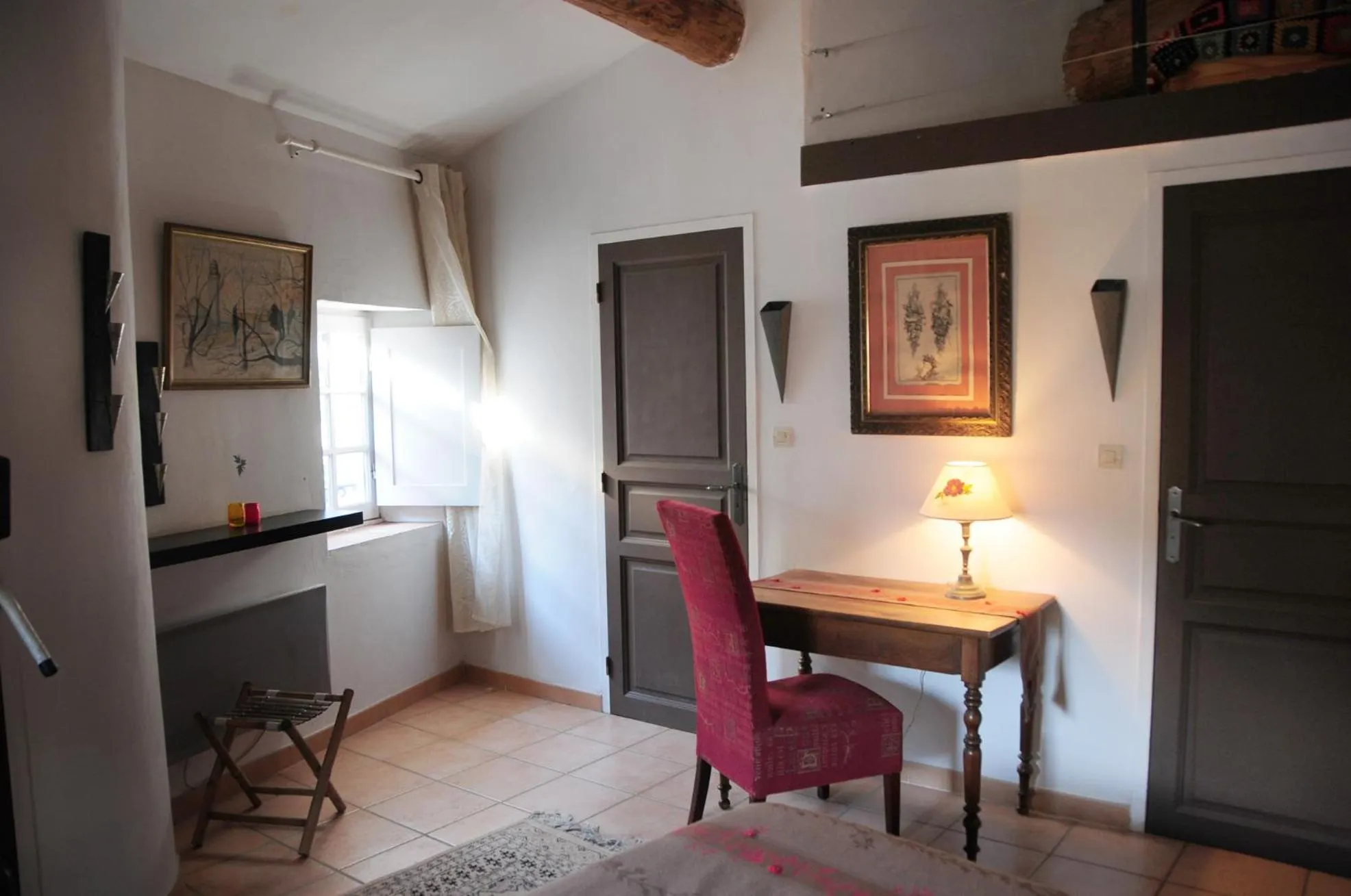 Bed in Orangerie de Cardet - Maison d'hôtes - B&B