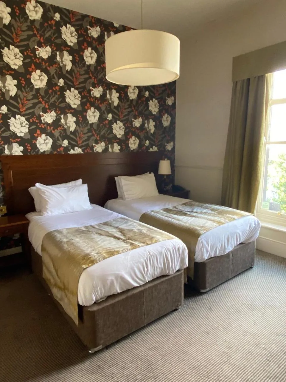 Bedroom, Bed in Ryde Castle by Greene King Inns