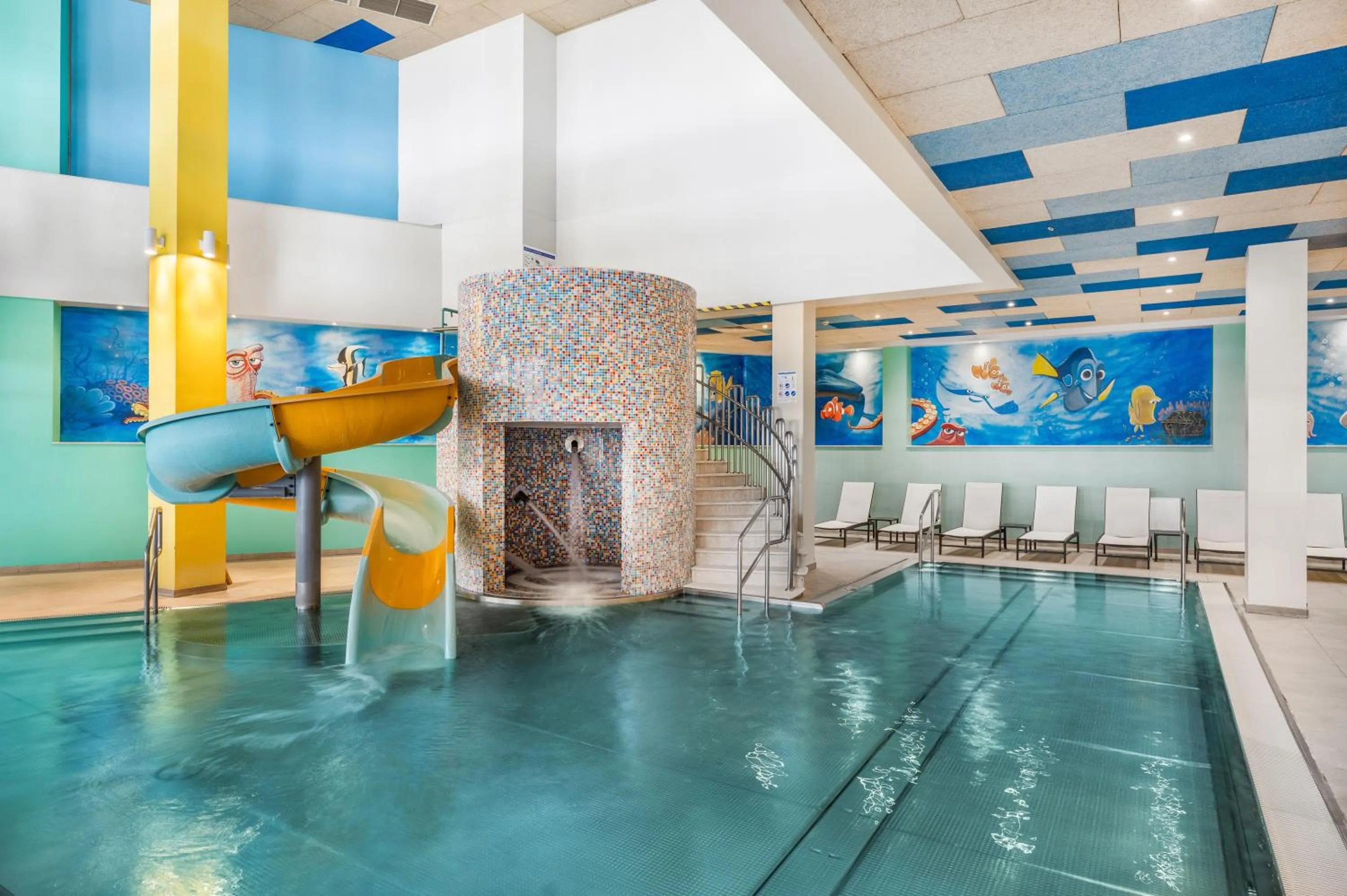 Swimming pool in Etno Naselje Vrdnička kula - Fruške Terme