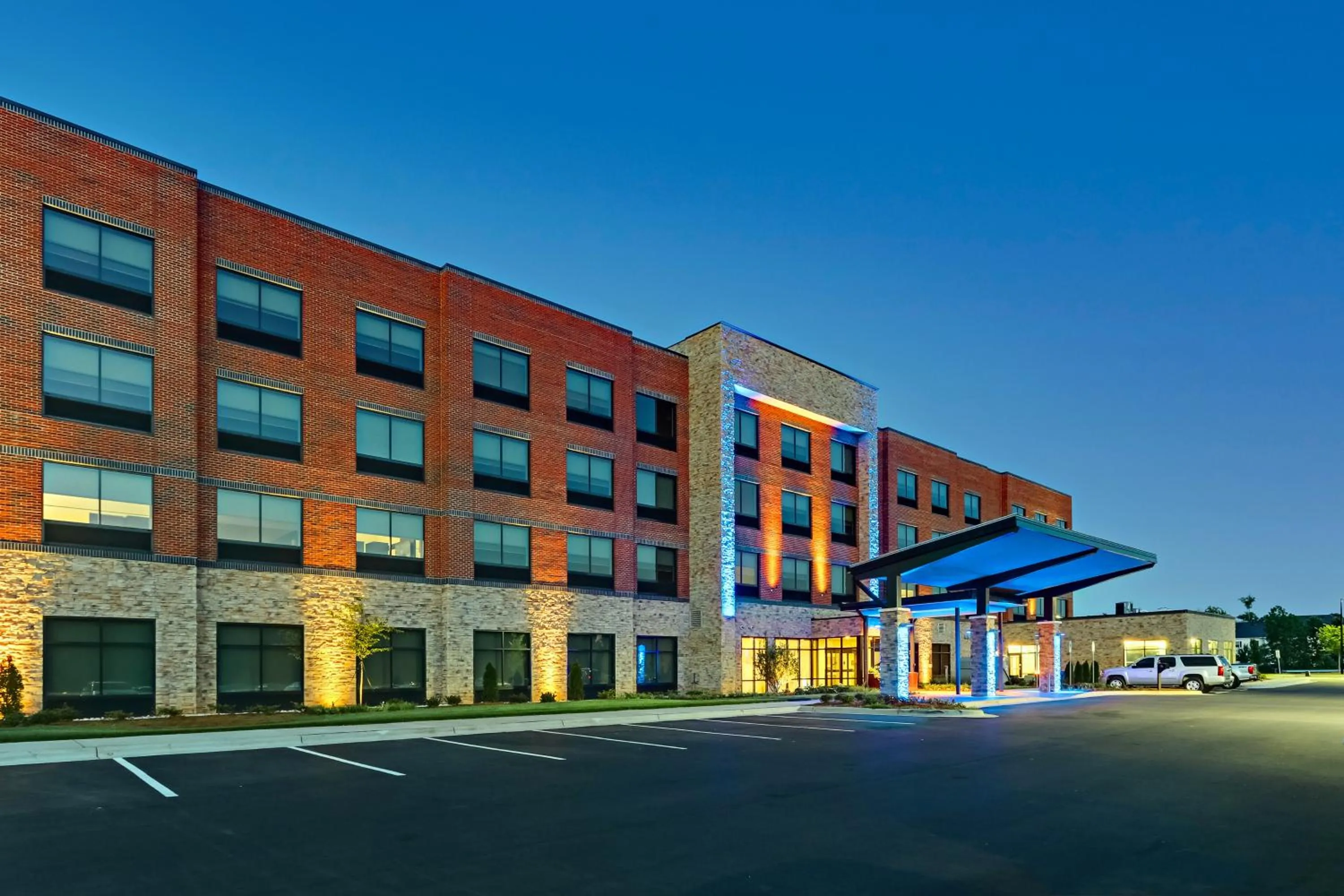 Property building in Holiday Inn Express & Suites - Winston - Salem SW - Clemmons by IHG