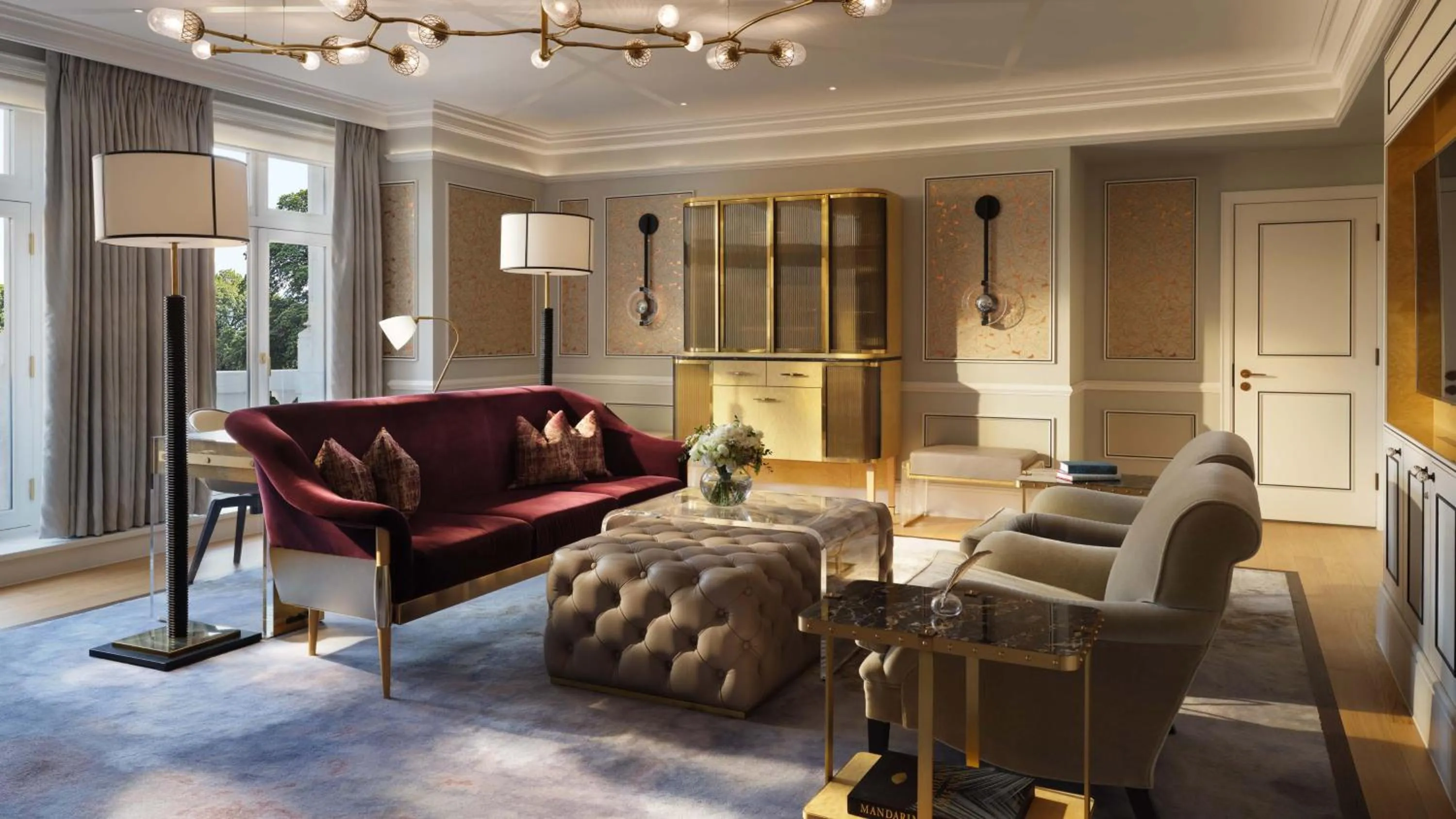 Living room in Mandarin Oriental Hyde Park, London