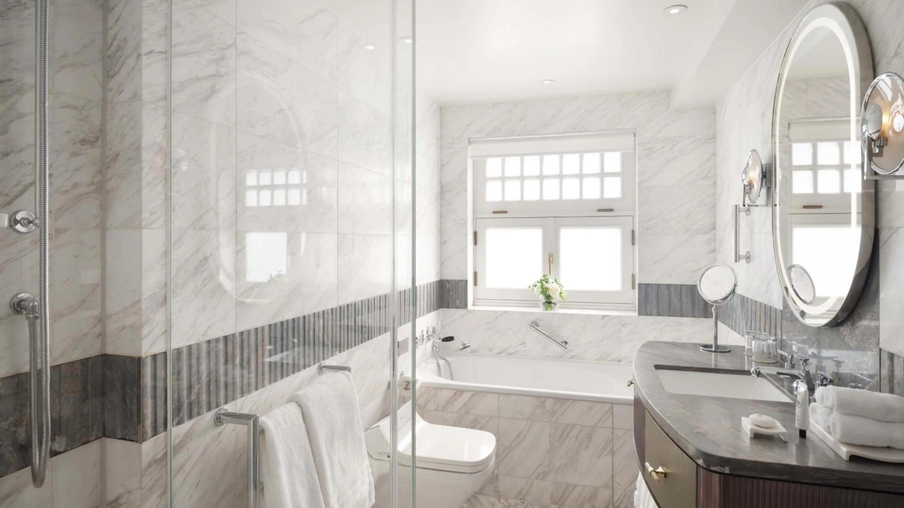 Bathroom in Mandarin Oriental Hyde Park, London