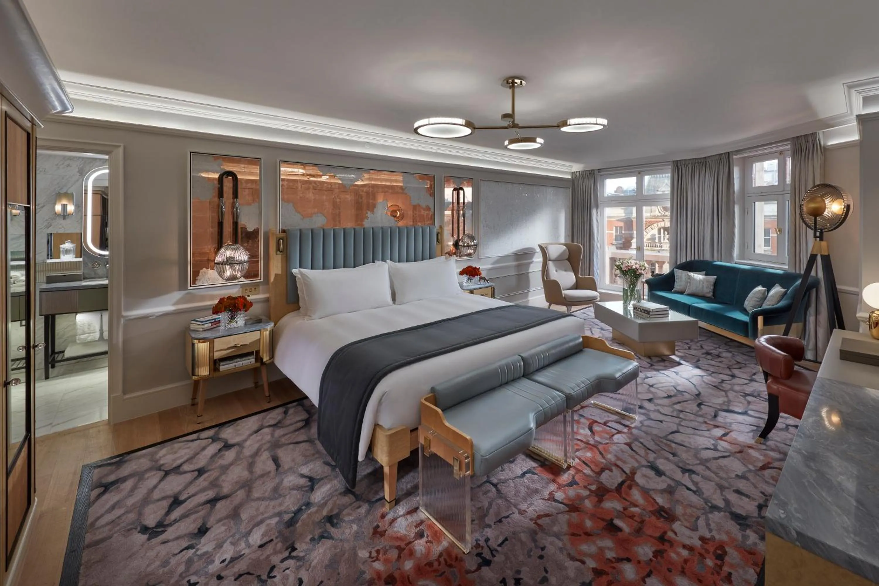 Bedroom, Bed in Mandarin Oriental Hyde Park, London