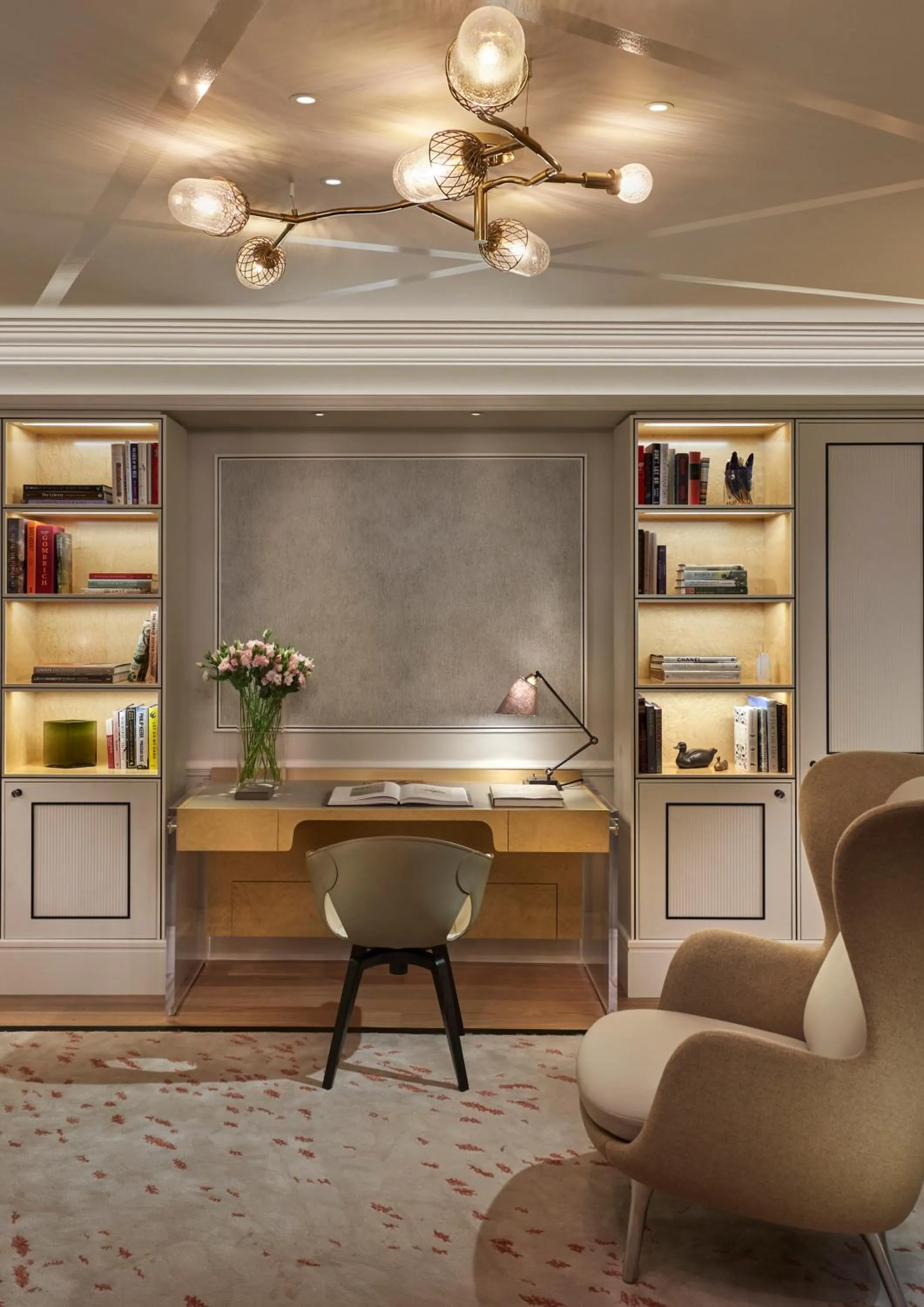 Library in Mandarin Oriental Hyde Park, London