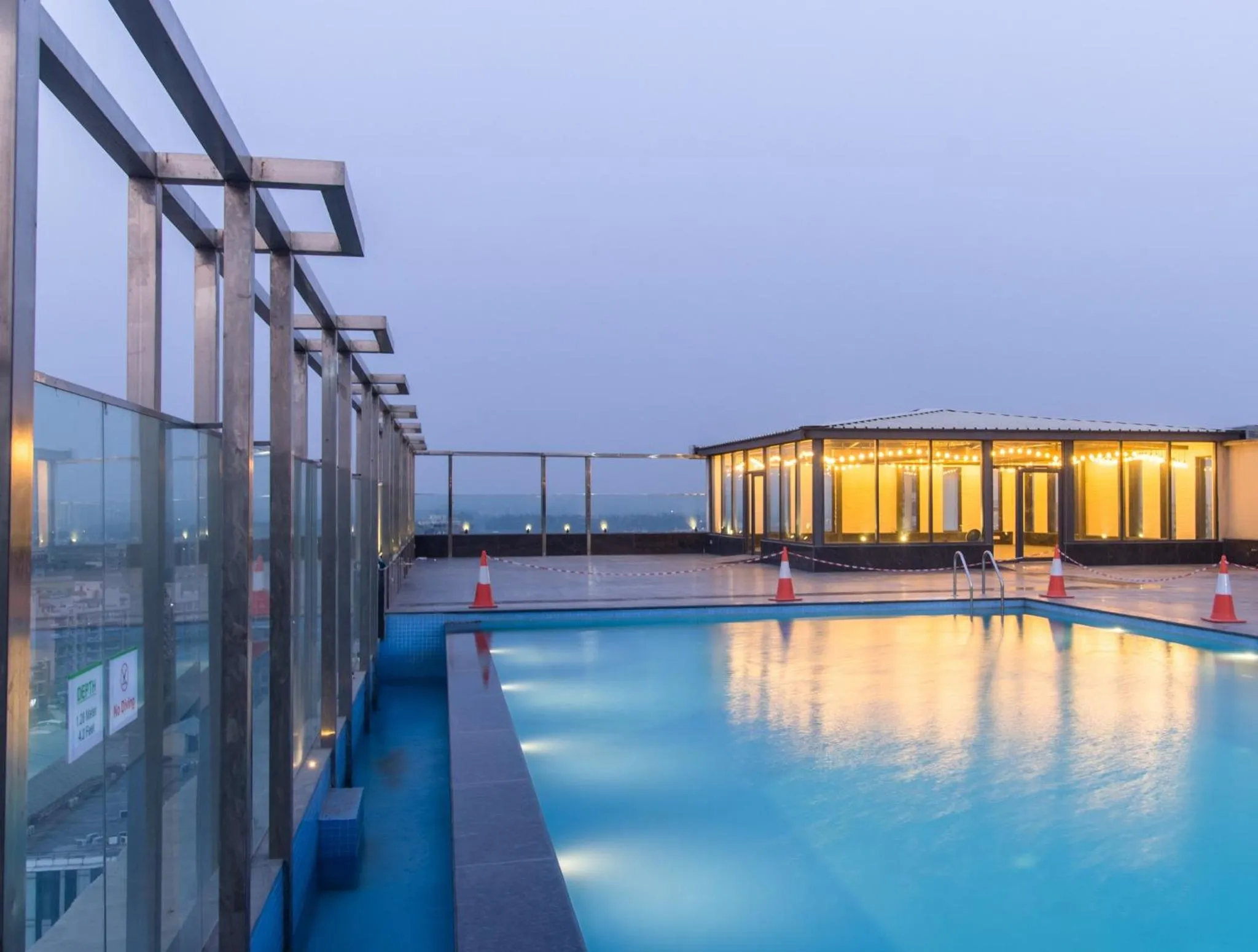 Swimming pool in Holiday Inn Chandigarh Zirakpur by IHG