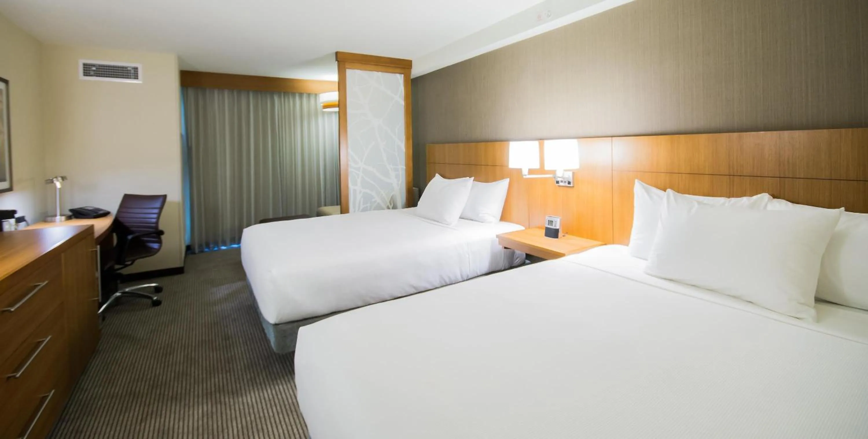 Bedroom, Bed in Hyatt Place Daytona Beach-Oceanfront