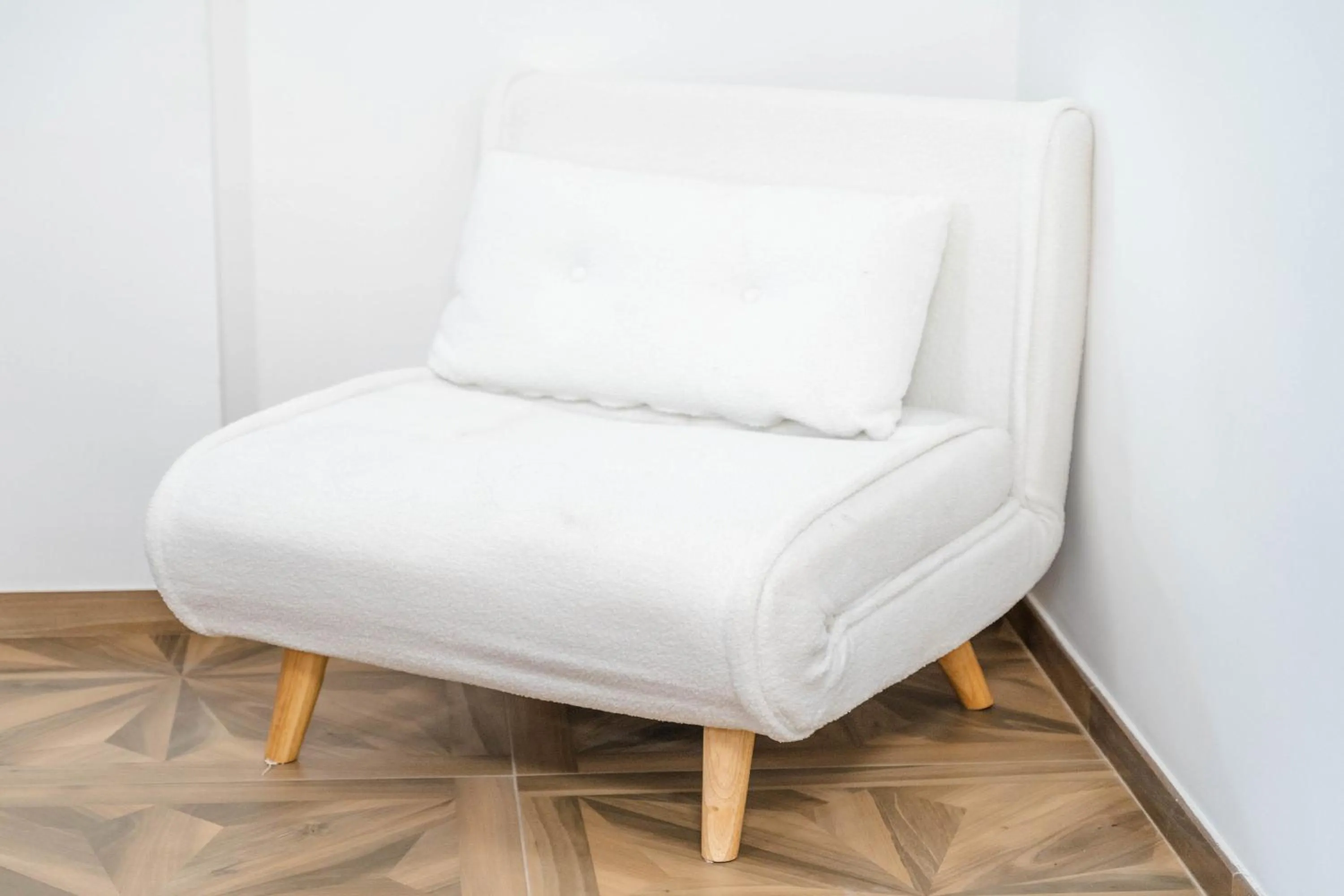 Decorative detail in Kairos Hotel