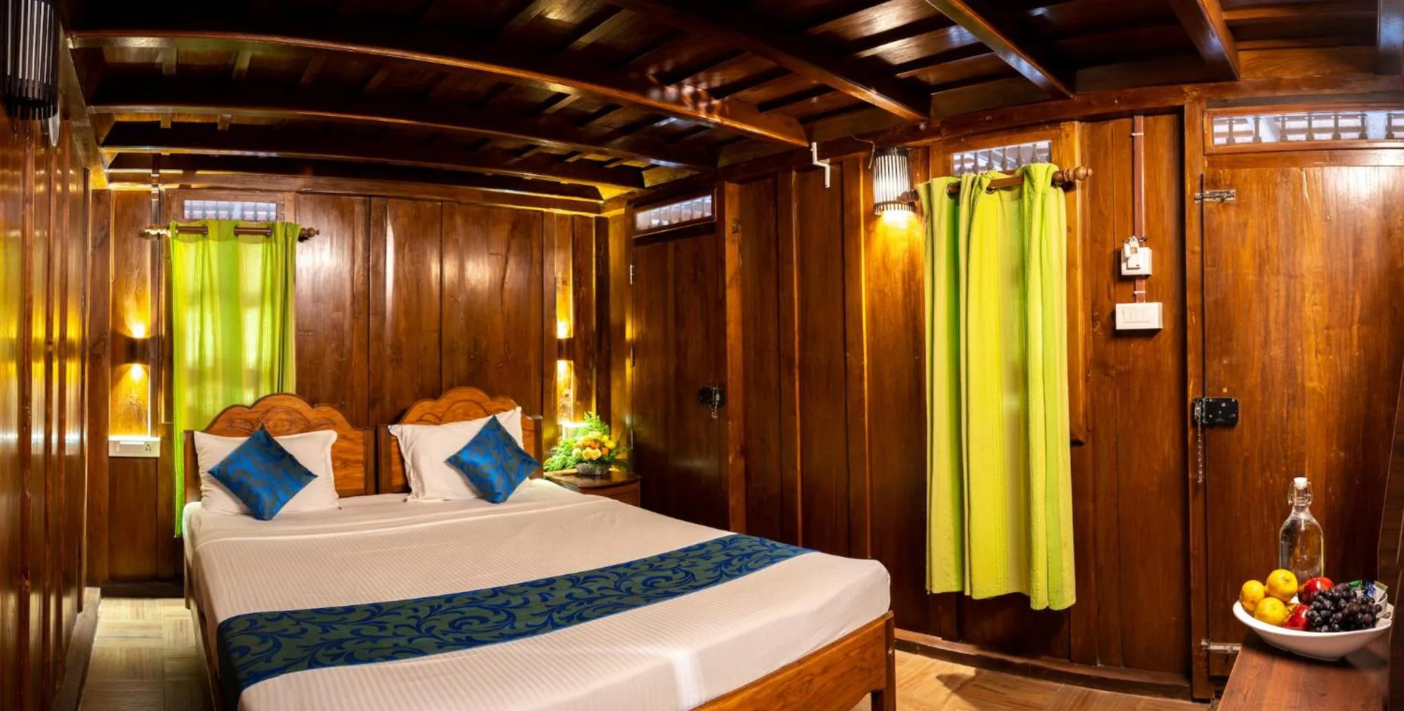 Bed in Kalpavanam Heritage Resort