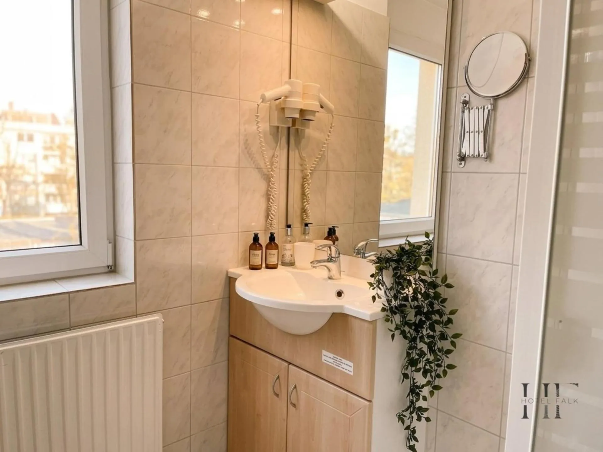 Bathroom in Hotel Falk