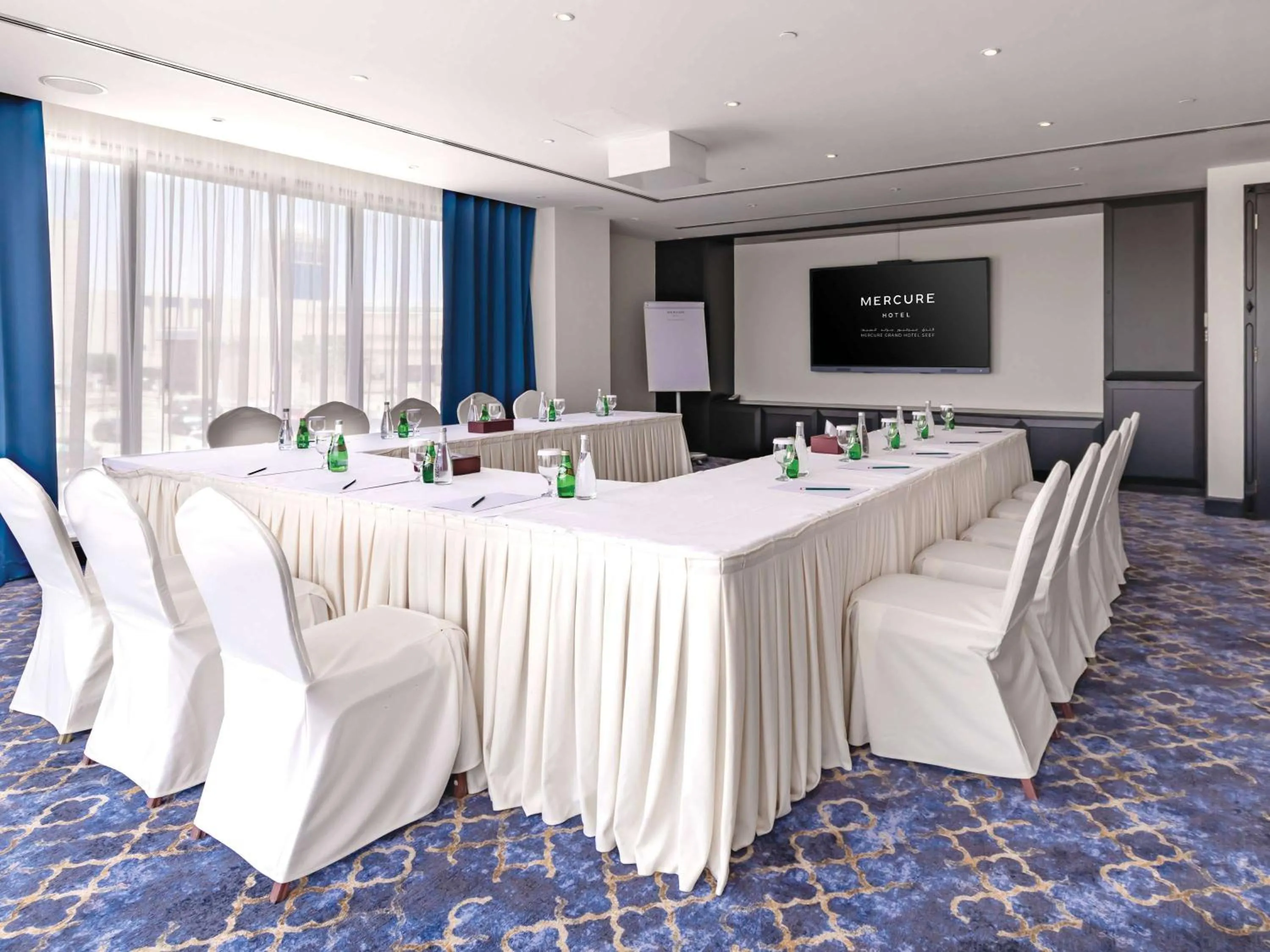 Meeting/conference room in Mercure Grand Hotel Seef - All Suites