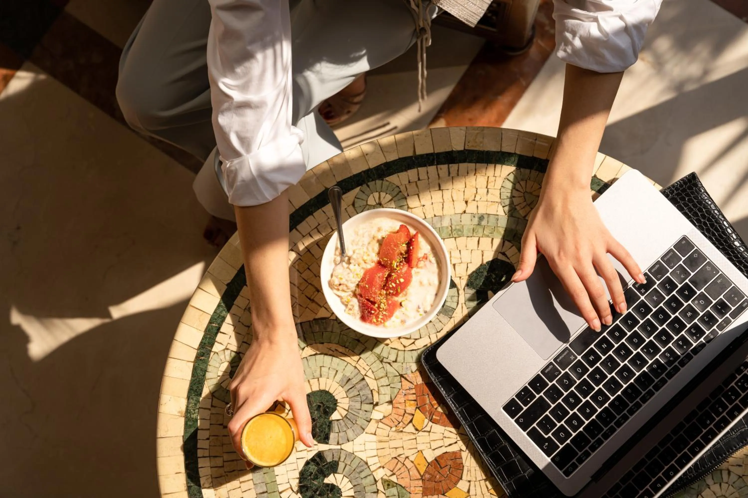 Lobby or reception in Mercure Grand Hotel Seef - All Suites
