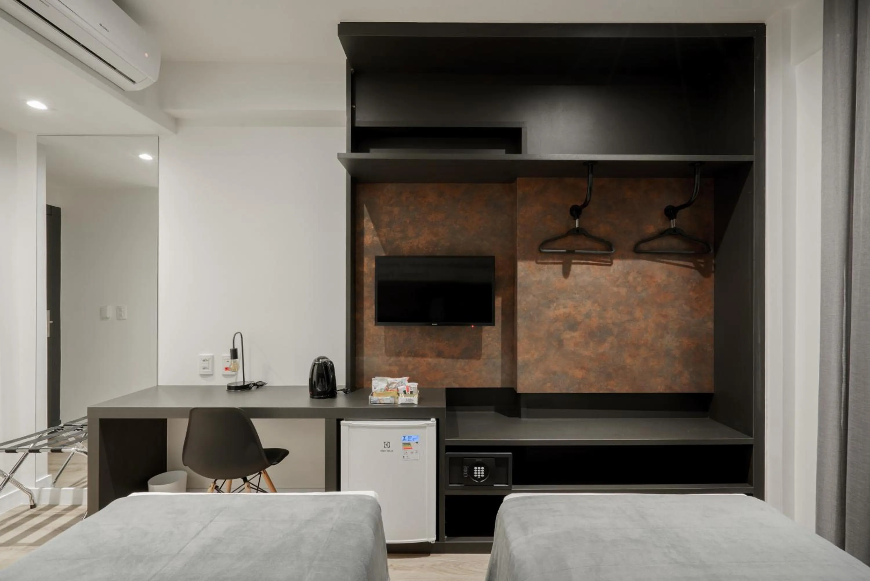 TV and multimedia, Bed in Slaviero Chapecó - Pet Friendly - Próximo a EFAPI