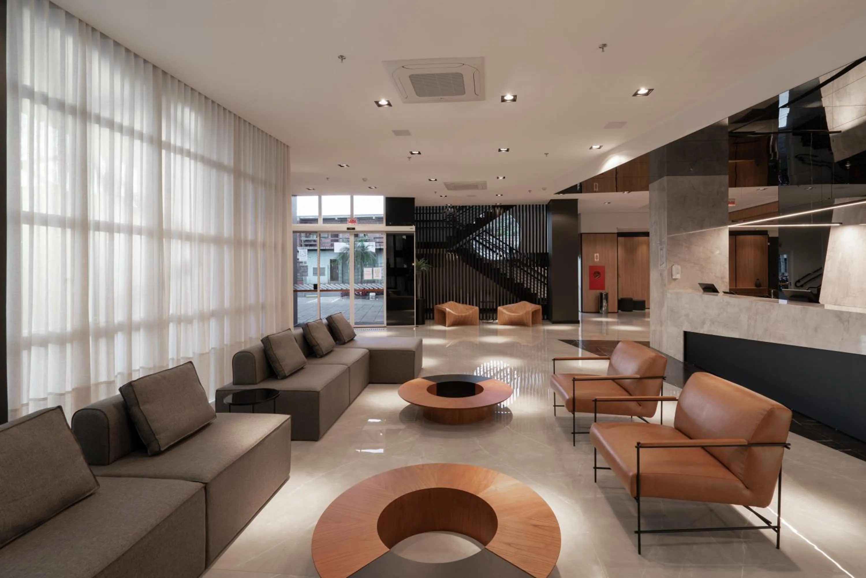 Lobby or reception in Slaviero Chapecó - Pet Friendly - Próximo a EFAPI