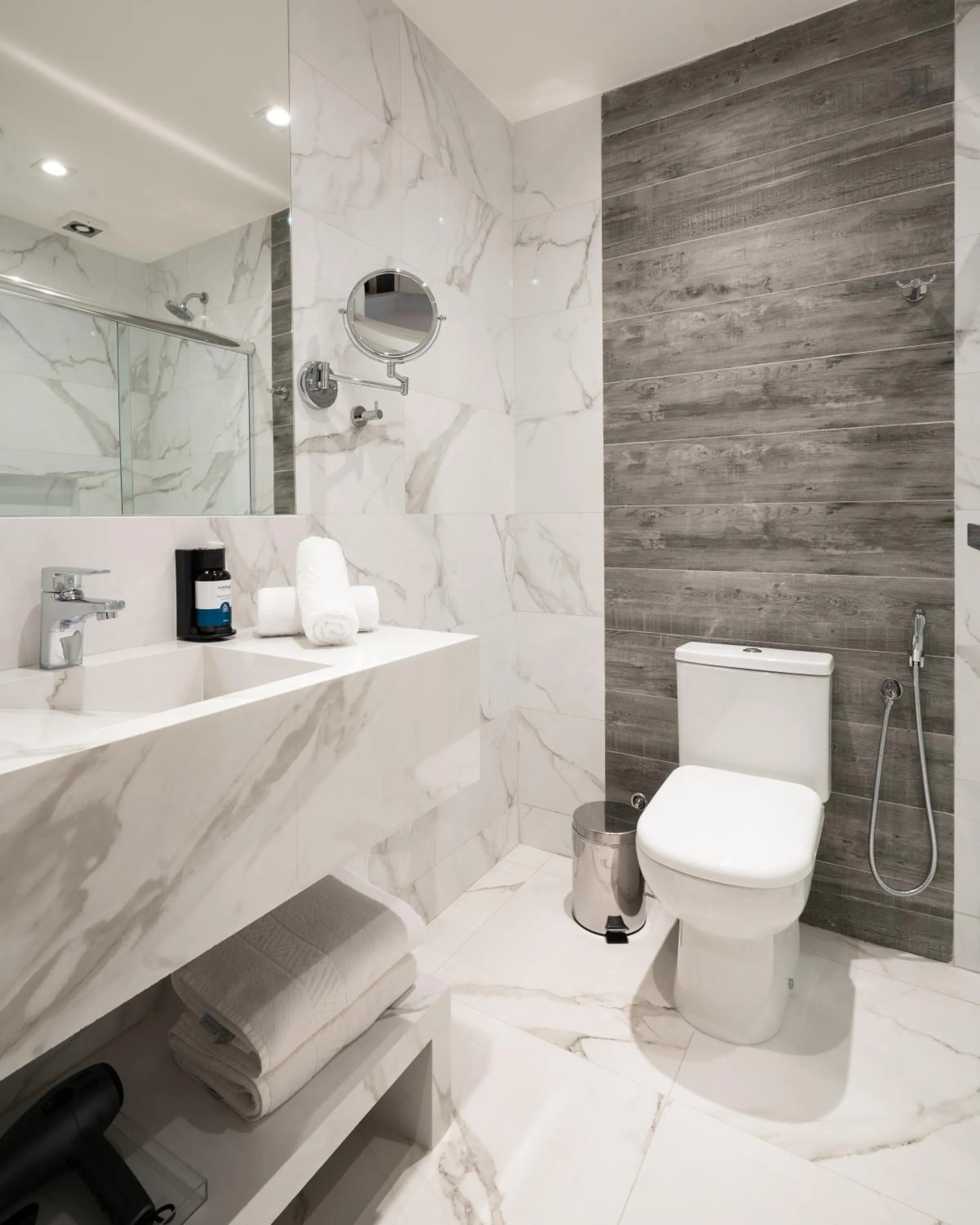 Toilet in Slaviero Chapecó - Pet Friendly - Próximo a EFAPI