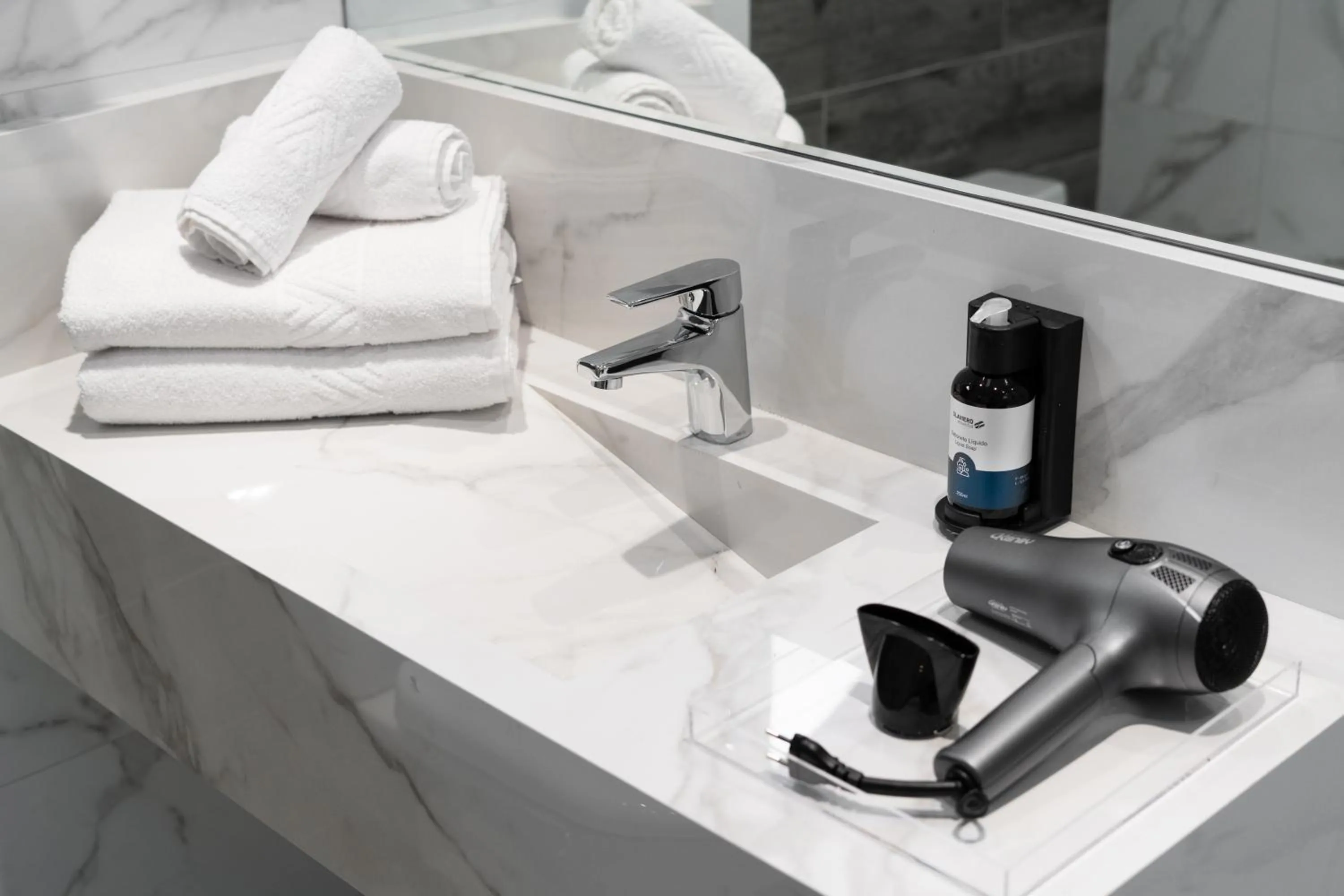 Bathroom in Slaviero Chapecó - Pet Friendly - Próximo a EFAPI