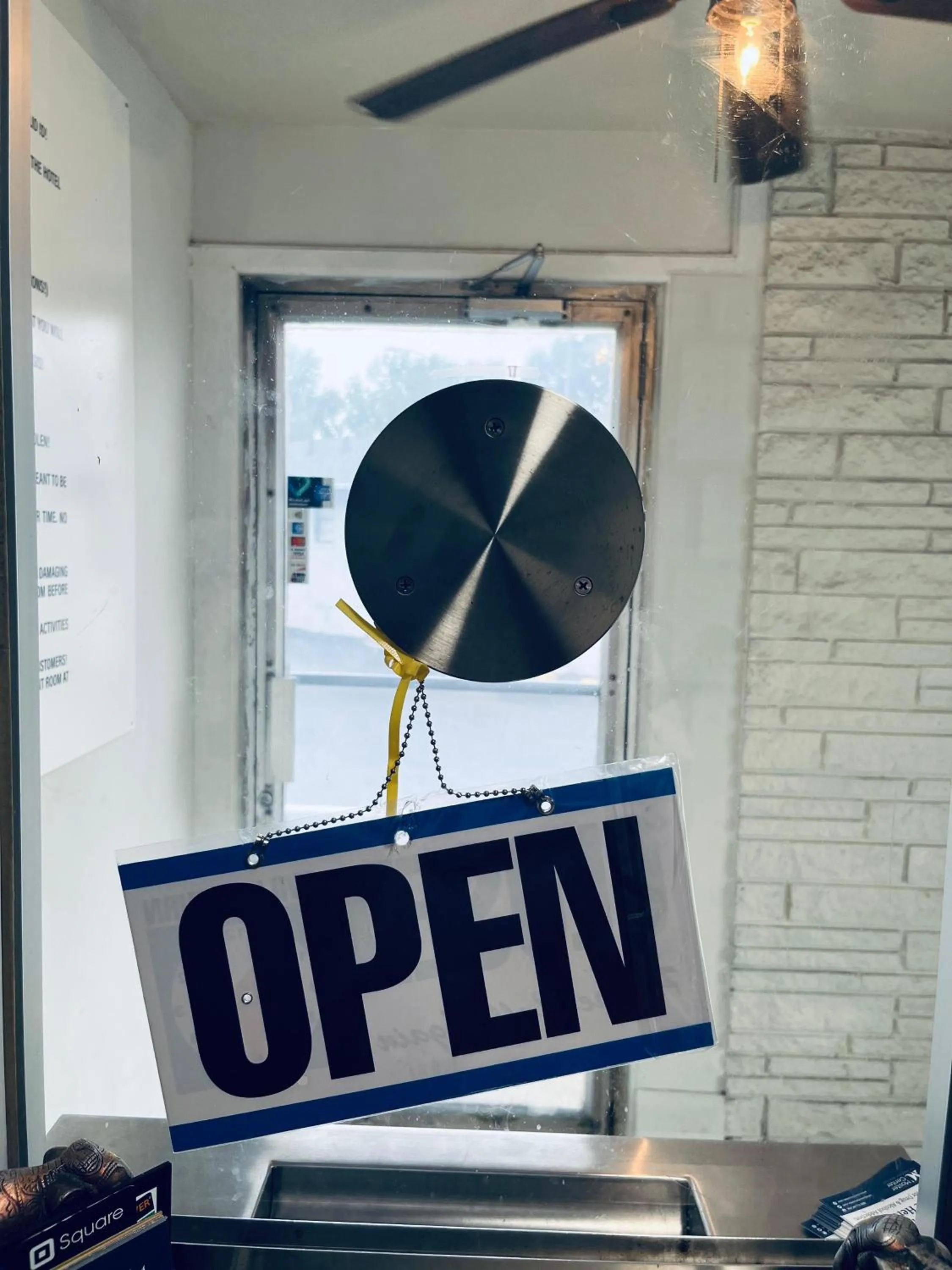 Property logo or sign in Richmond Motel