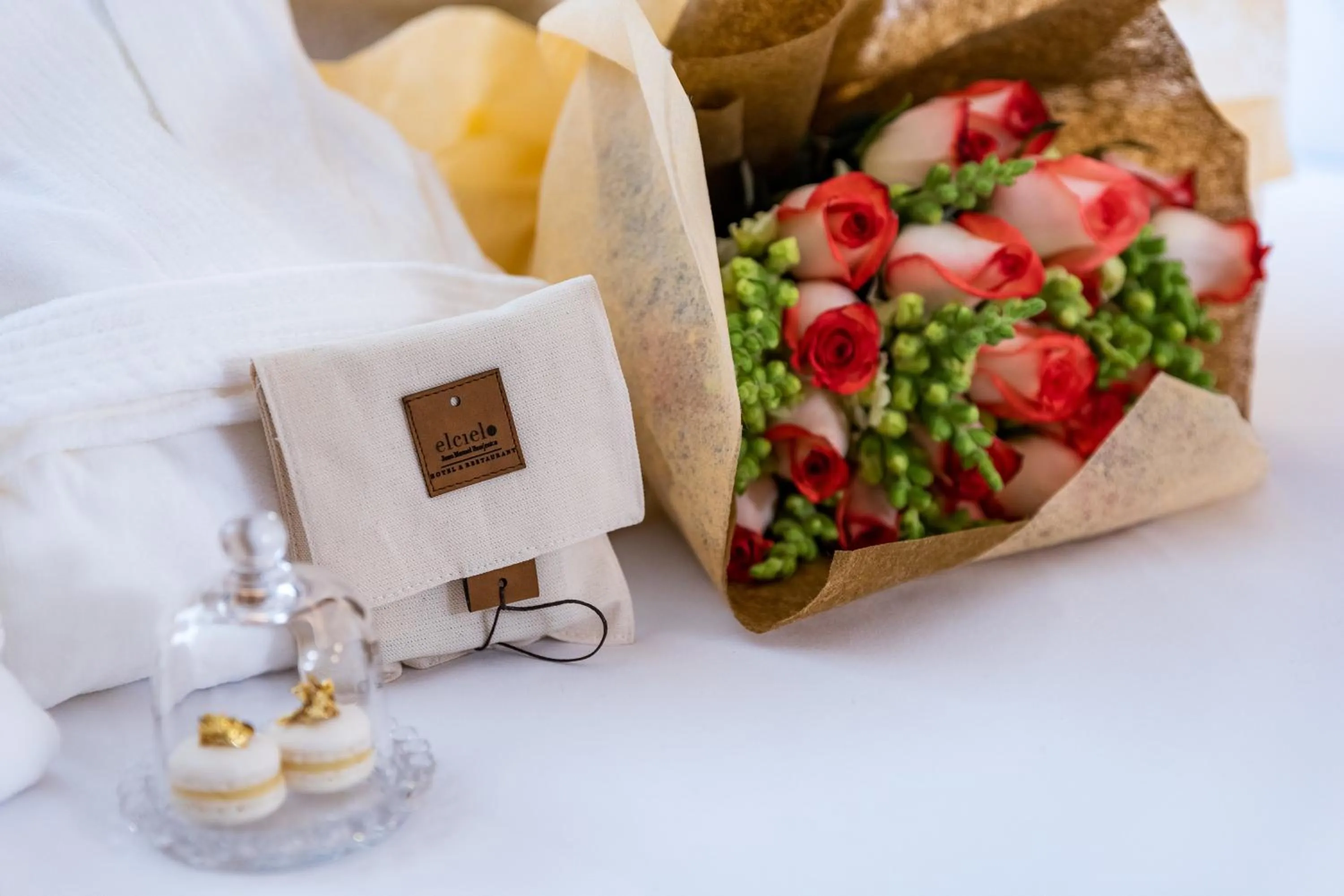 room service in Elcielo Hotel Luxury Medellin