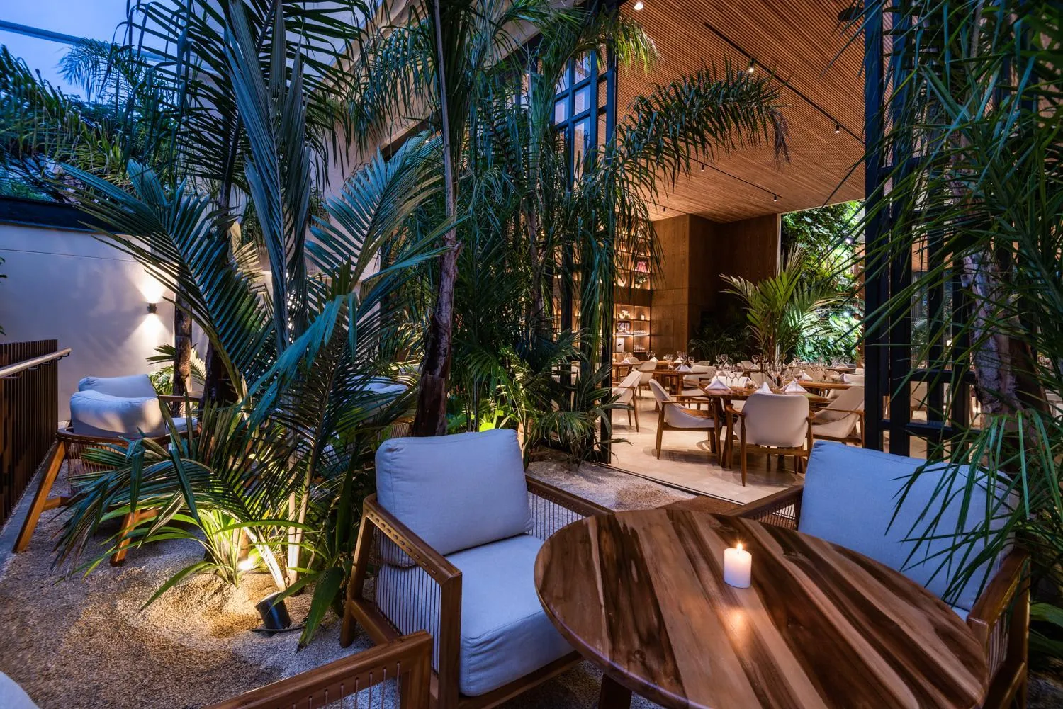 Restaurant/places to eat in Elcielo Hotel Luxury Medellin