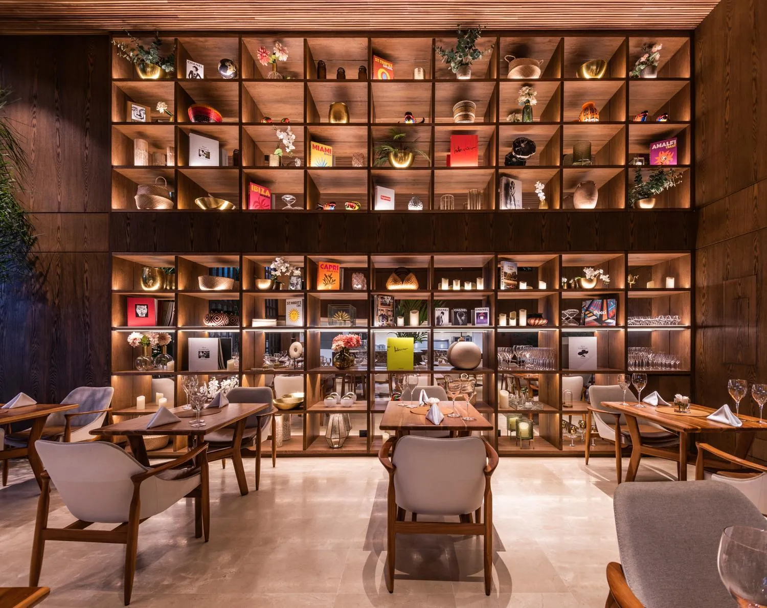 Restaurant/places to eat in Elcielo Hotel Luxury Medellin