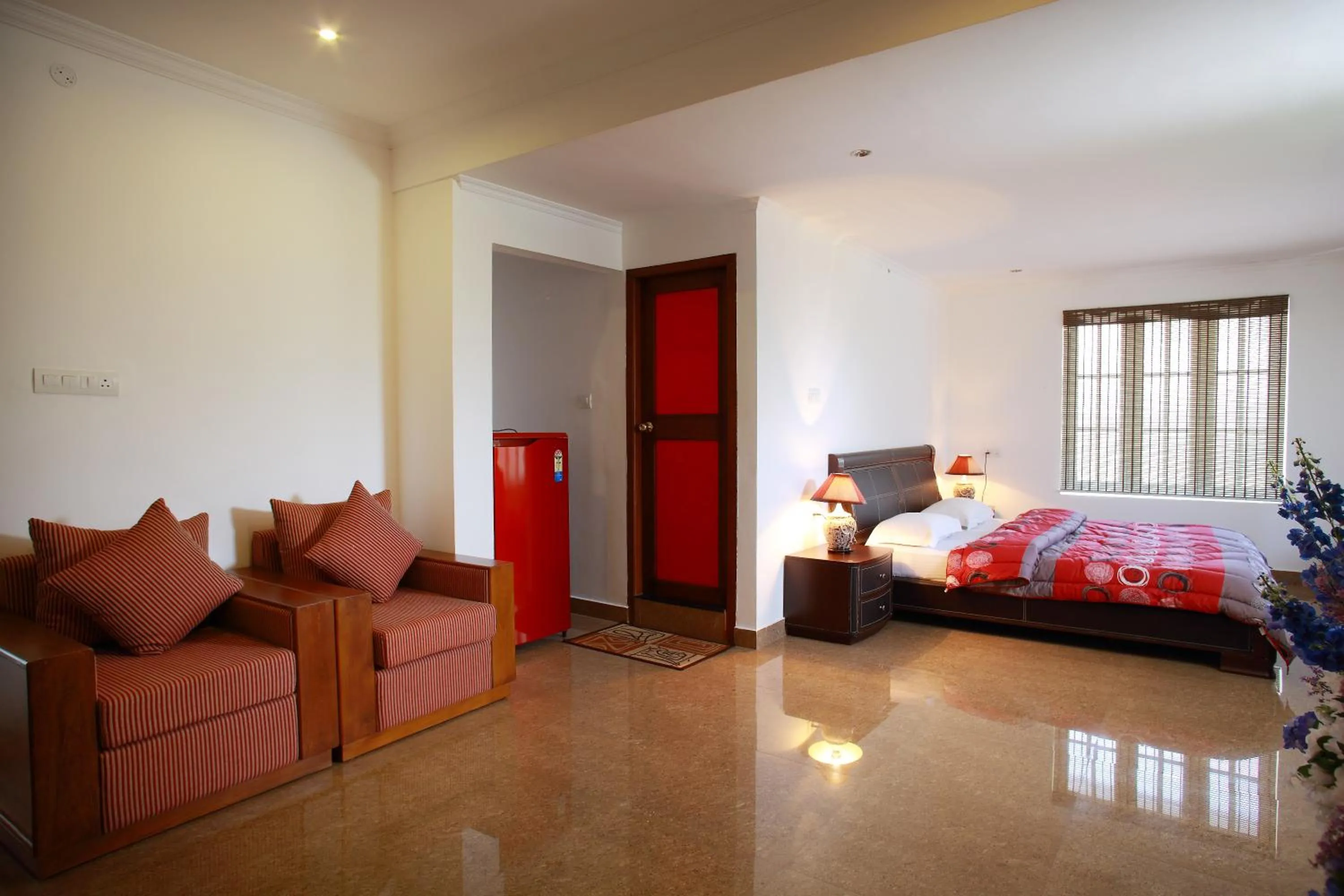 Photo of the whole room in Phils' Residency & Banquets