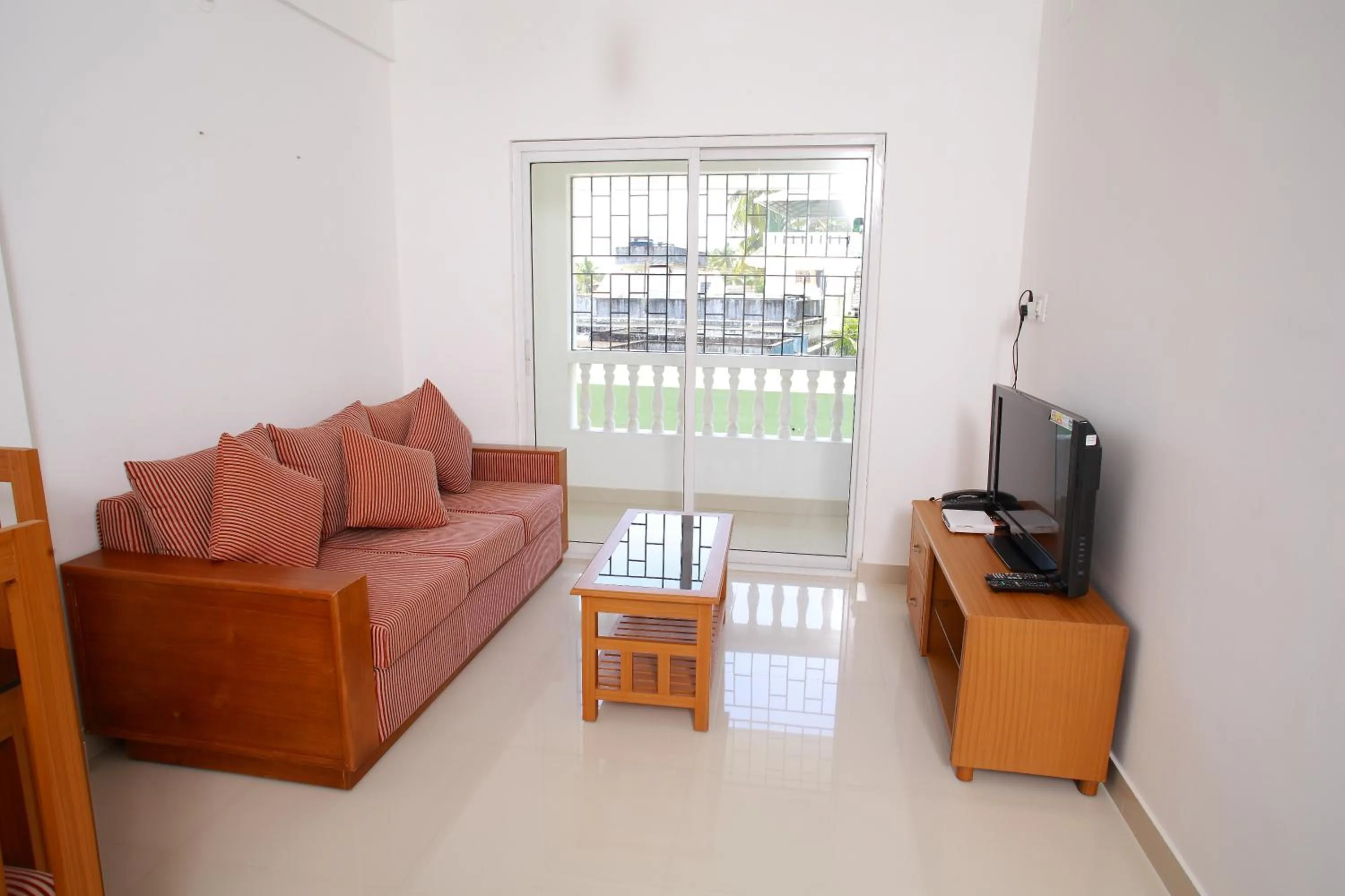 Living room in Phils' Residency & Banquets