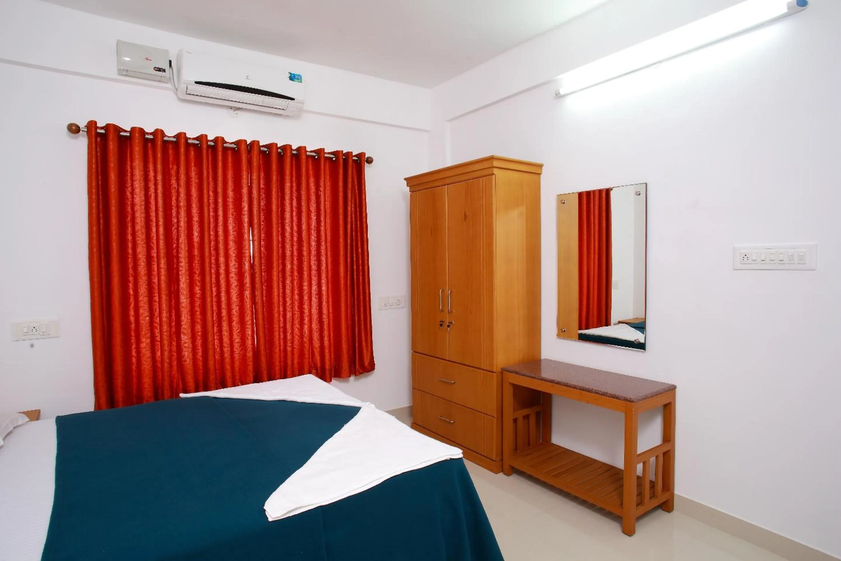 Bed in Phils' Residency & Banquets