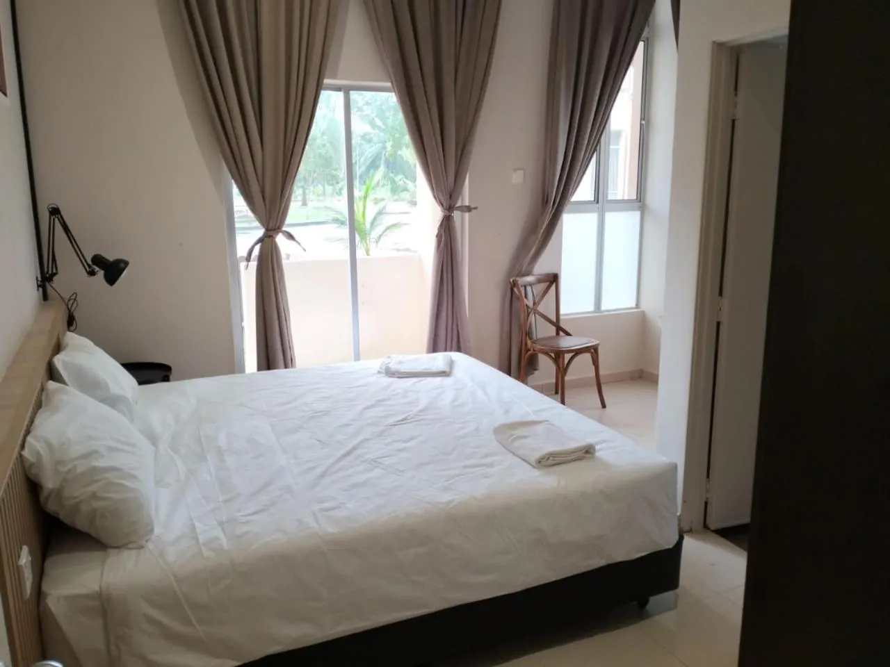 Bed in Seri Bayu Resort Hotel