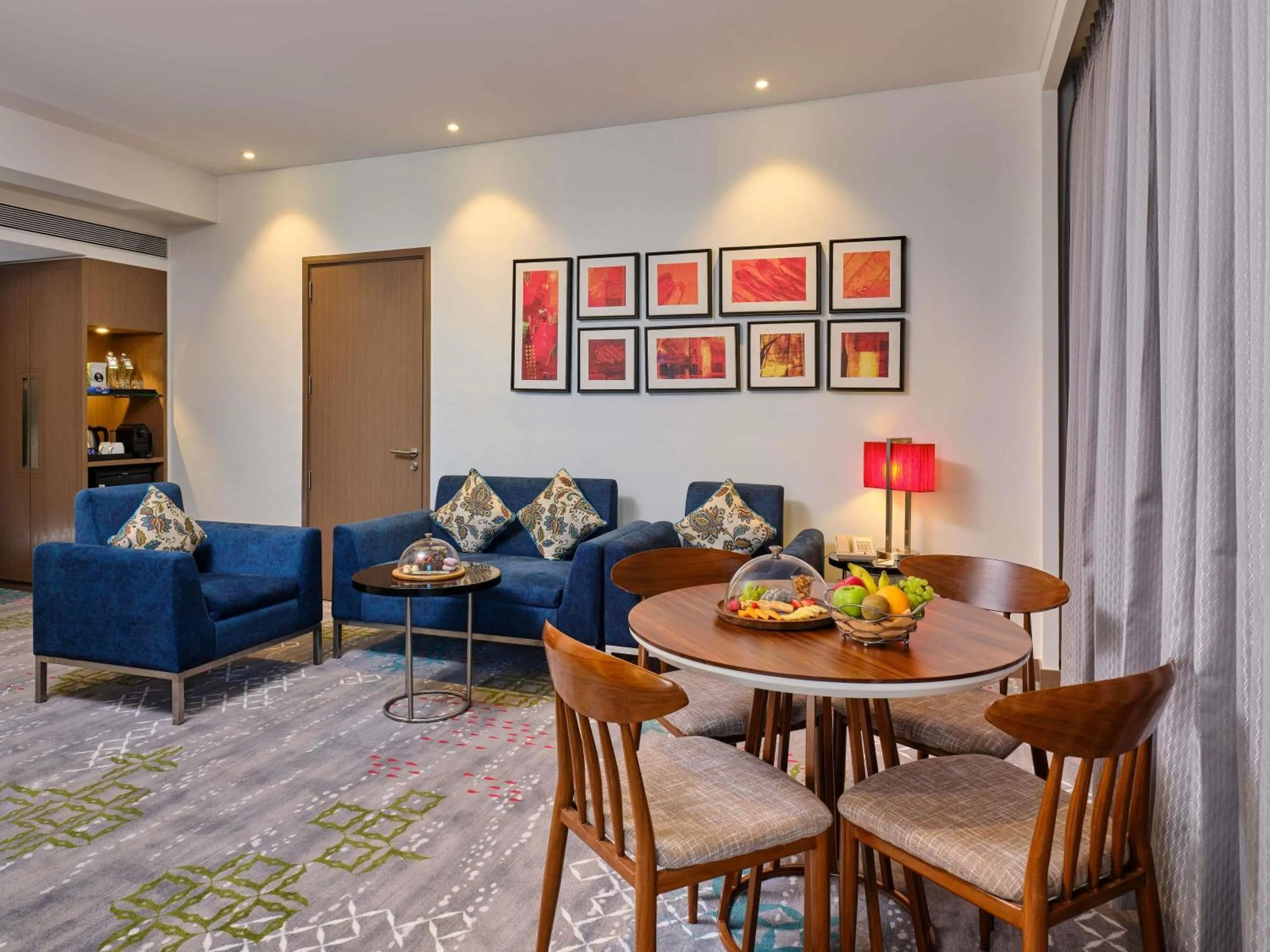 Bedroom in Novotel Ahmedabad