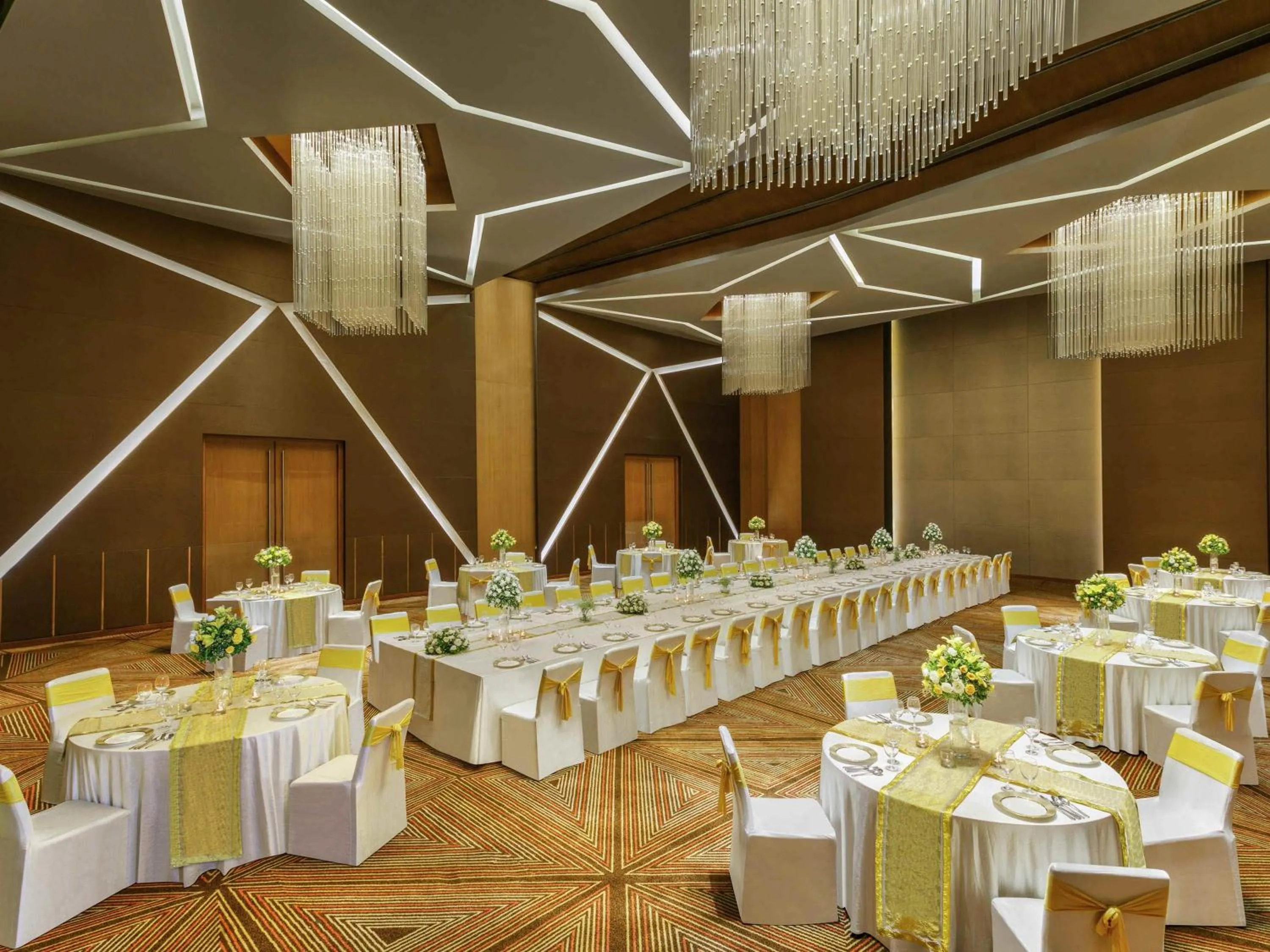 Meeting/conference room in Novotel Ahmedabad