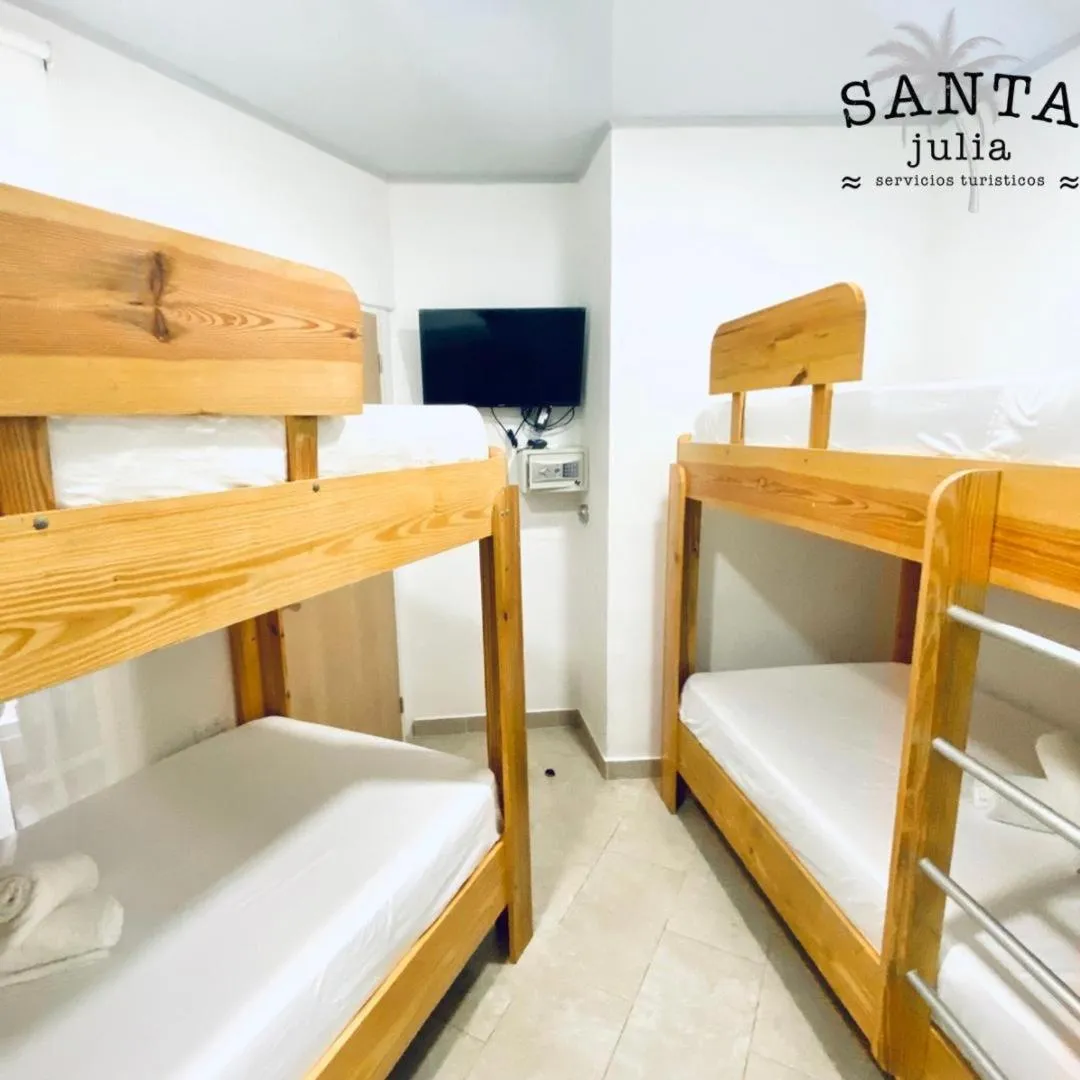 bunk bed in Alojamiento Santa Julia