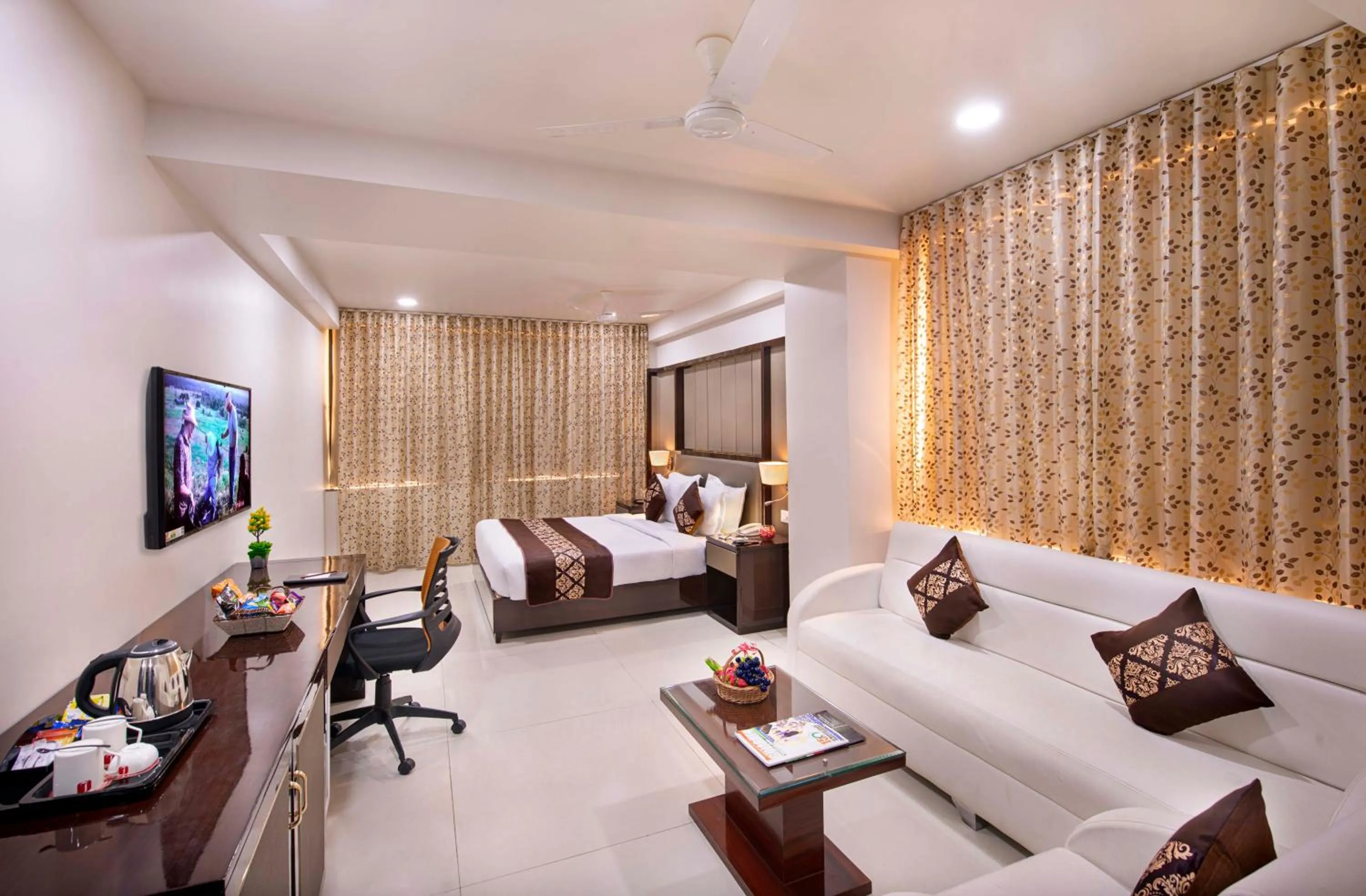 Photo of the whole room in Lords Inn Porbandar