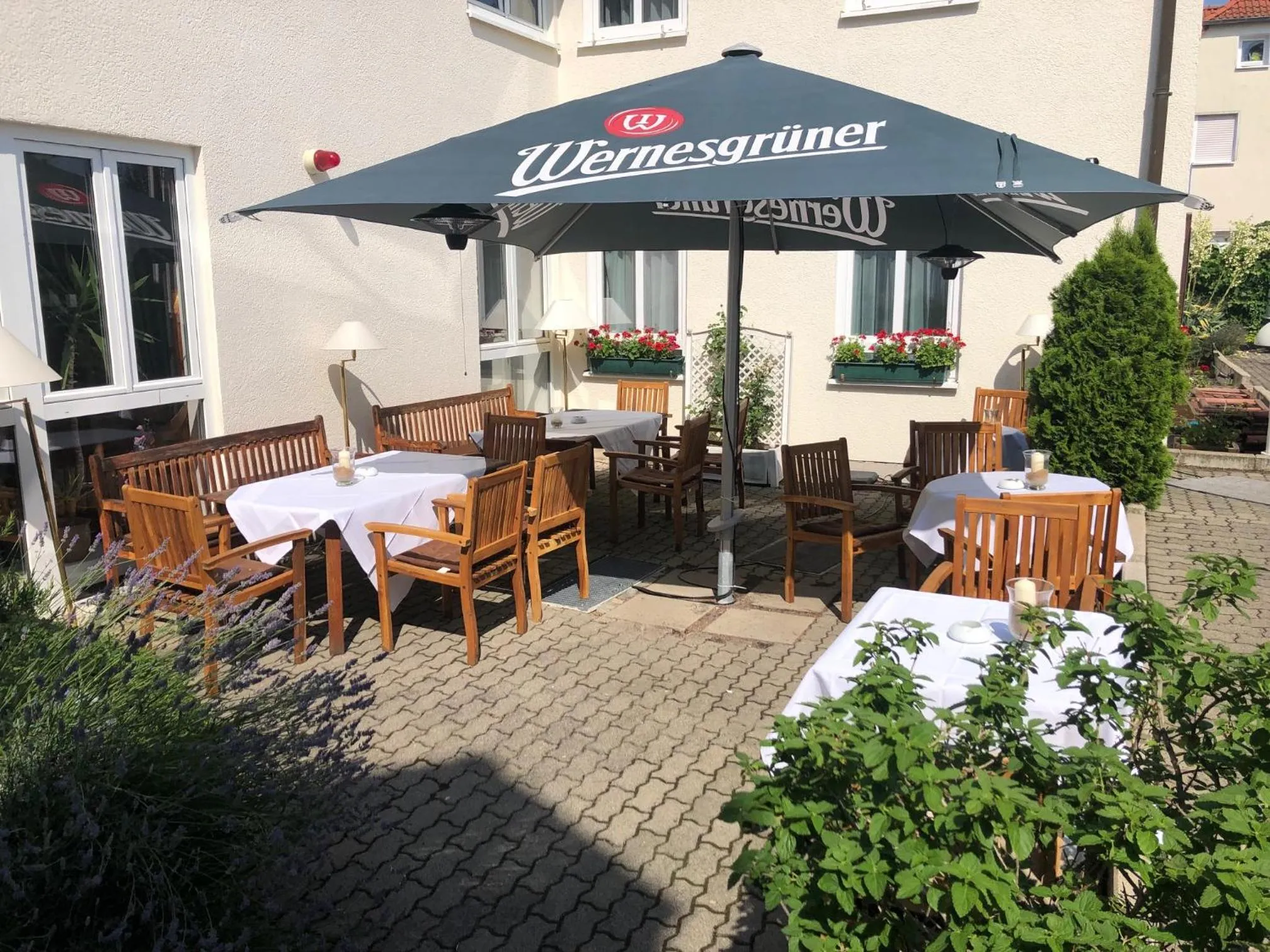 Restaurant/places to eat in Residenz Hotel Leipzig