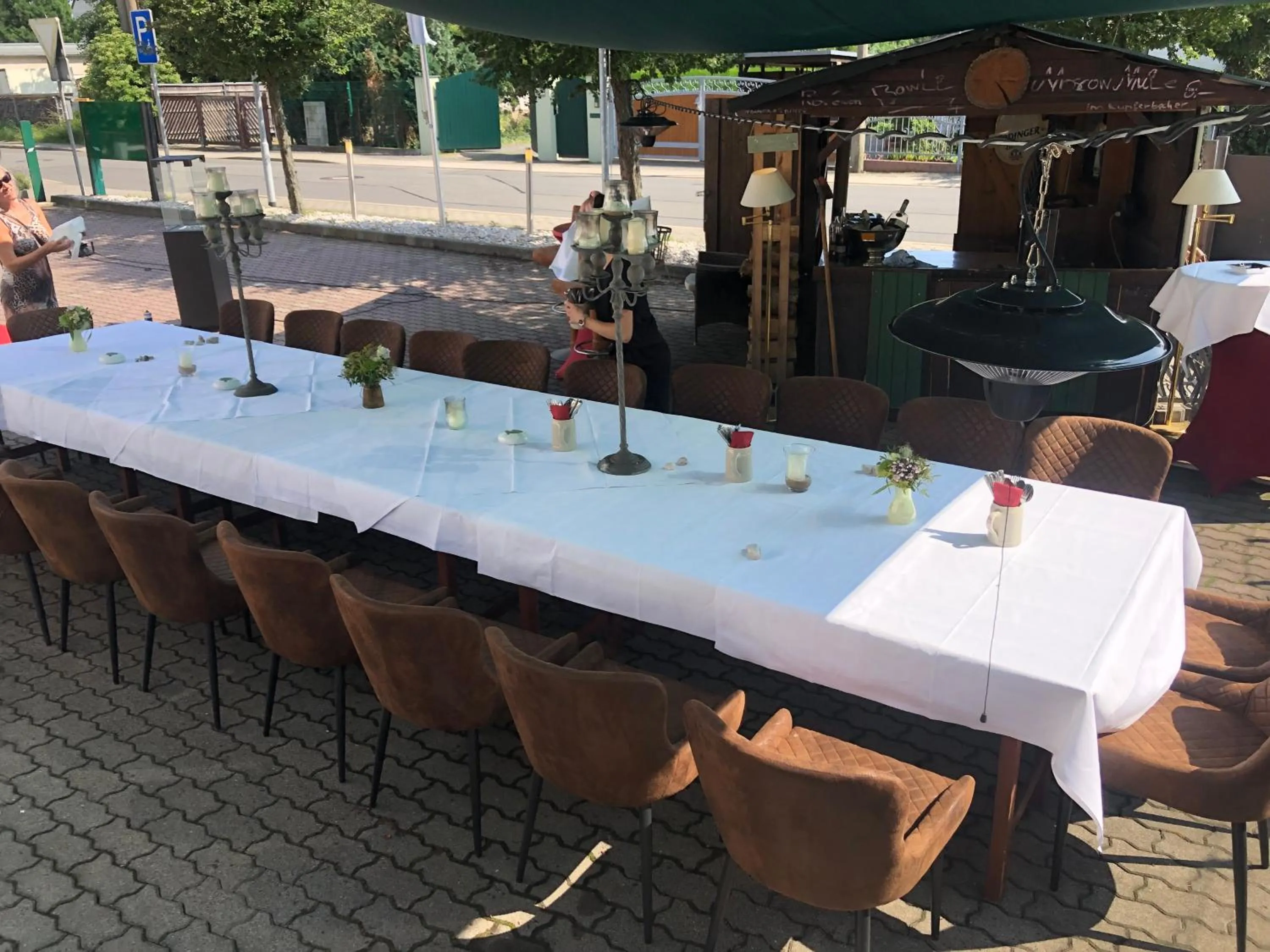 Restaurant/places to eat in Residenz Hotel Leipzig