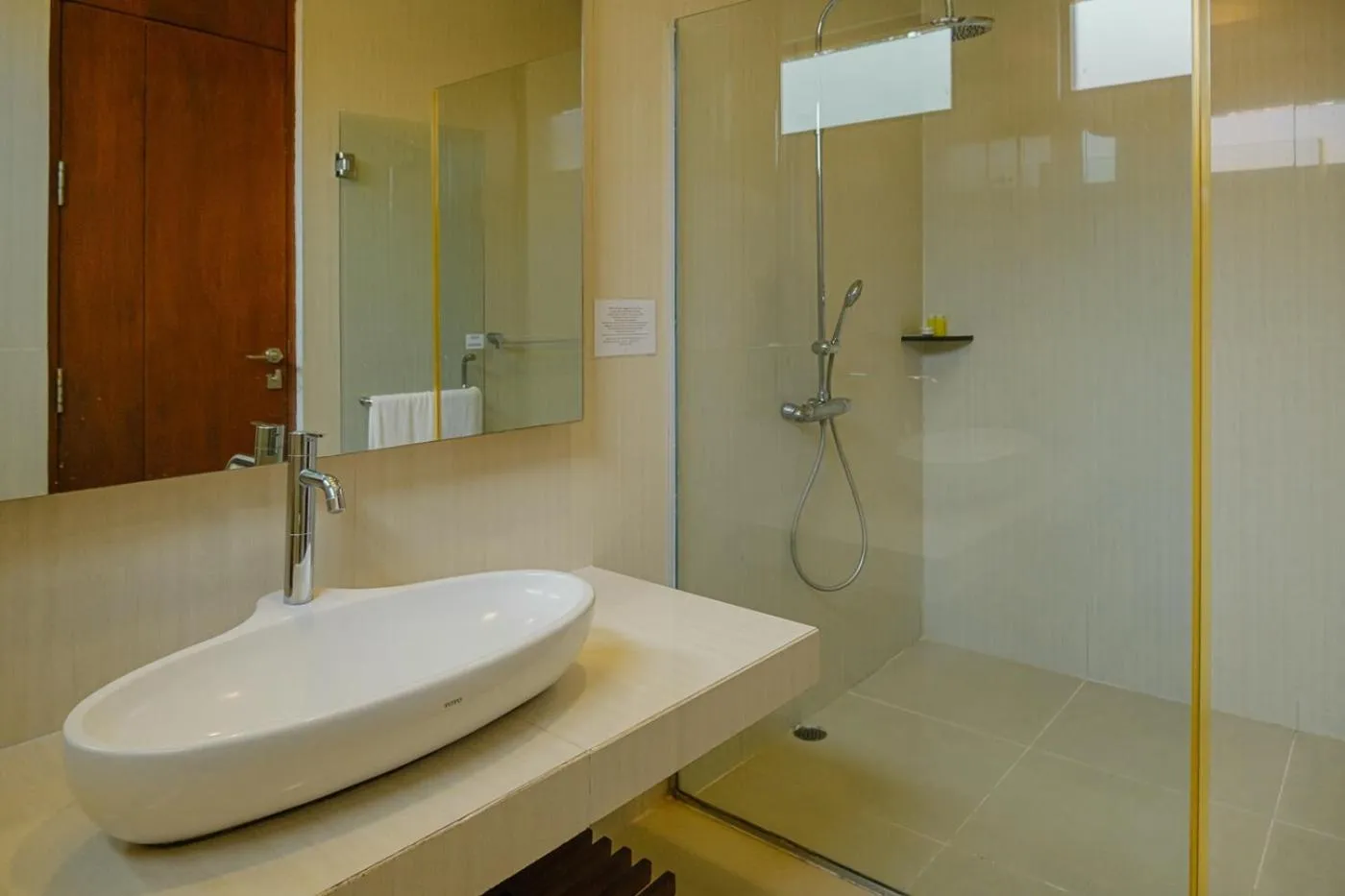 Bathroom in Oyama City View Villa 4 bedrooms with a private heated swimming pool