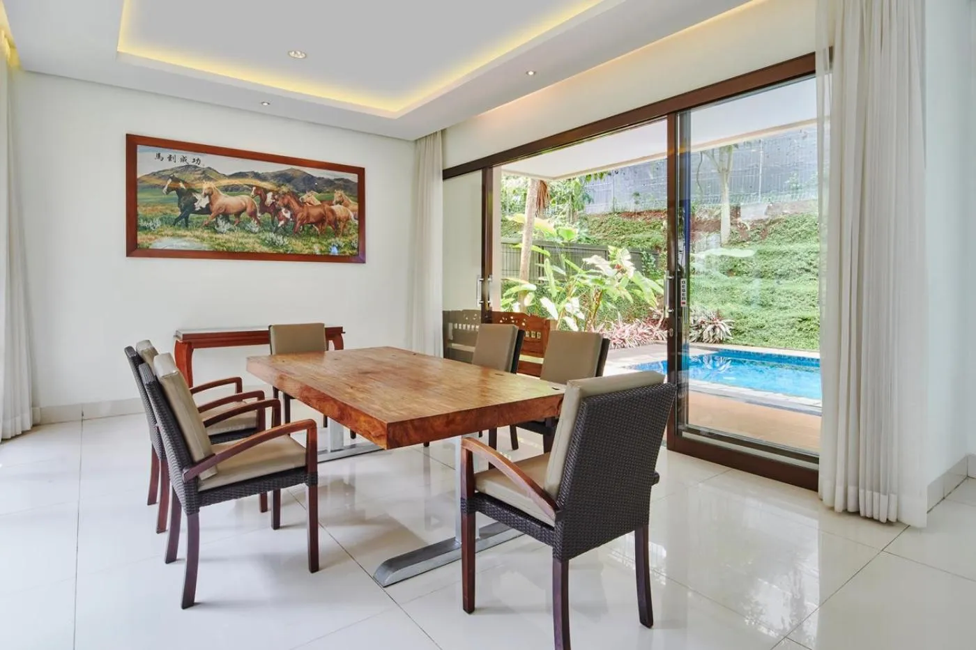 Seating area in Oyama City View Villa 4 bedrooms with a private heated swimming pool