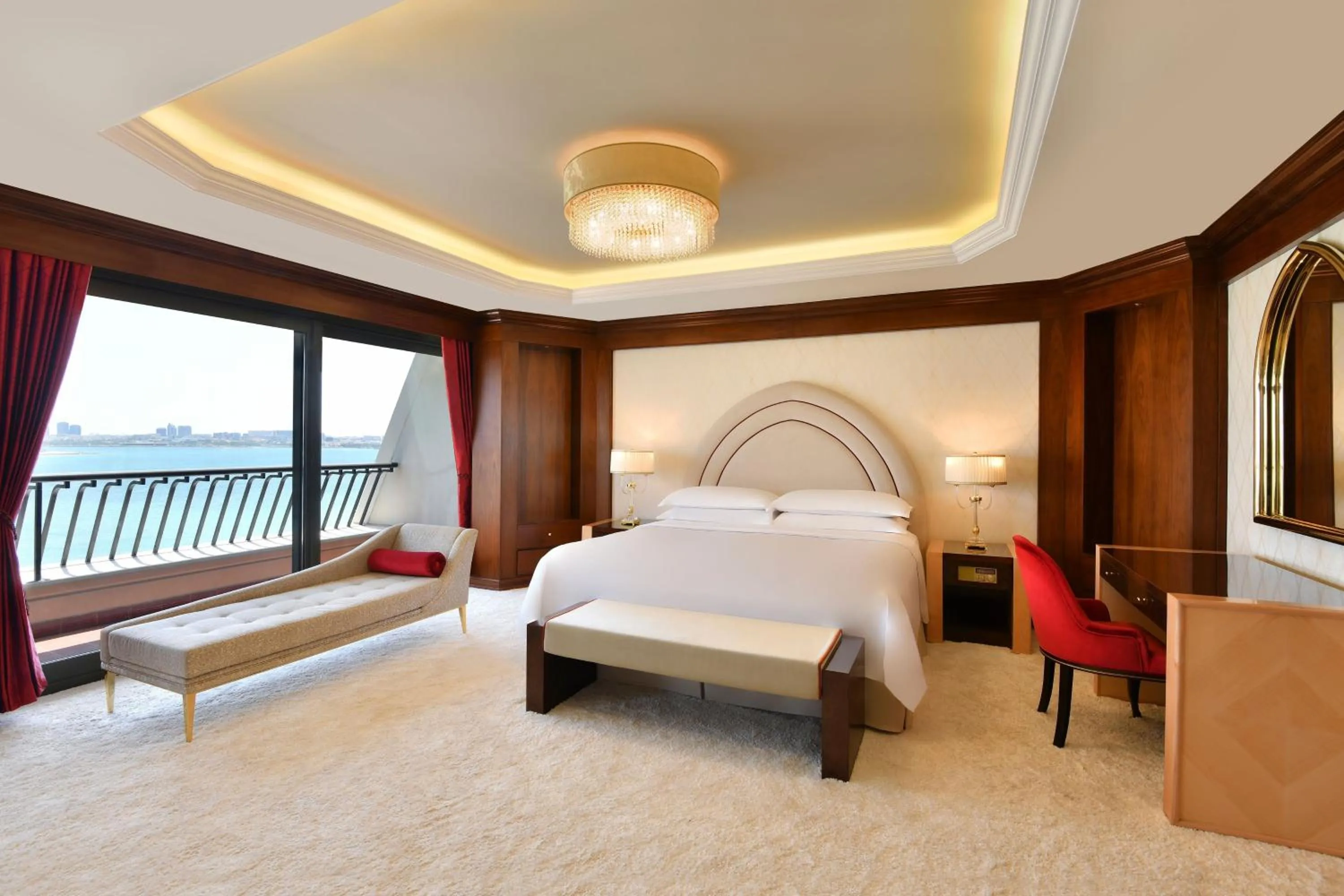 Photo of the whole room, Bed in Sheraton Grand Doha Resort & Convention Hotel