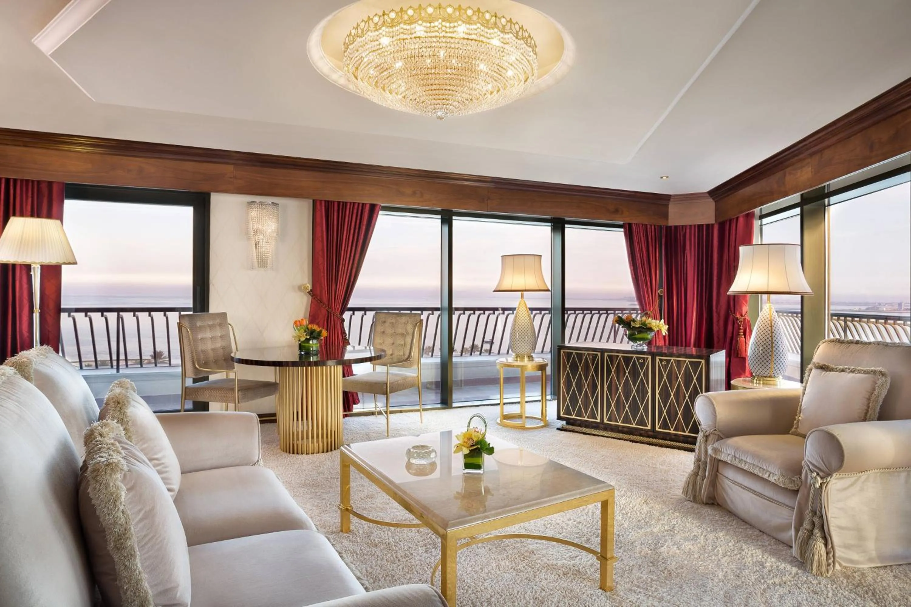 Living room in Sheraton Grand Doha Resort & Convention Hotel