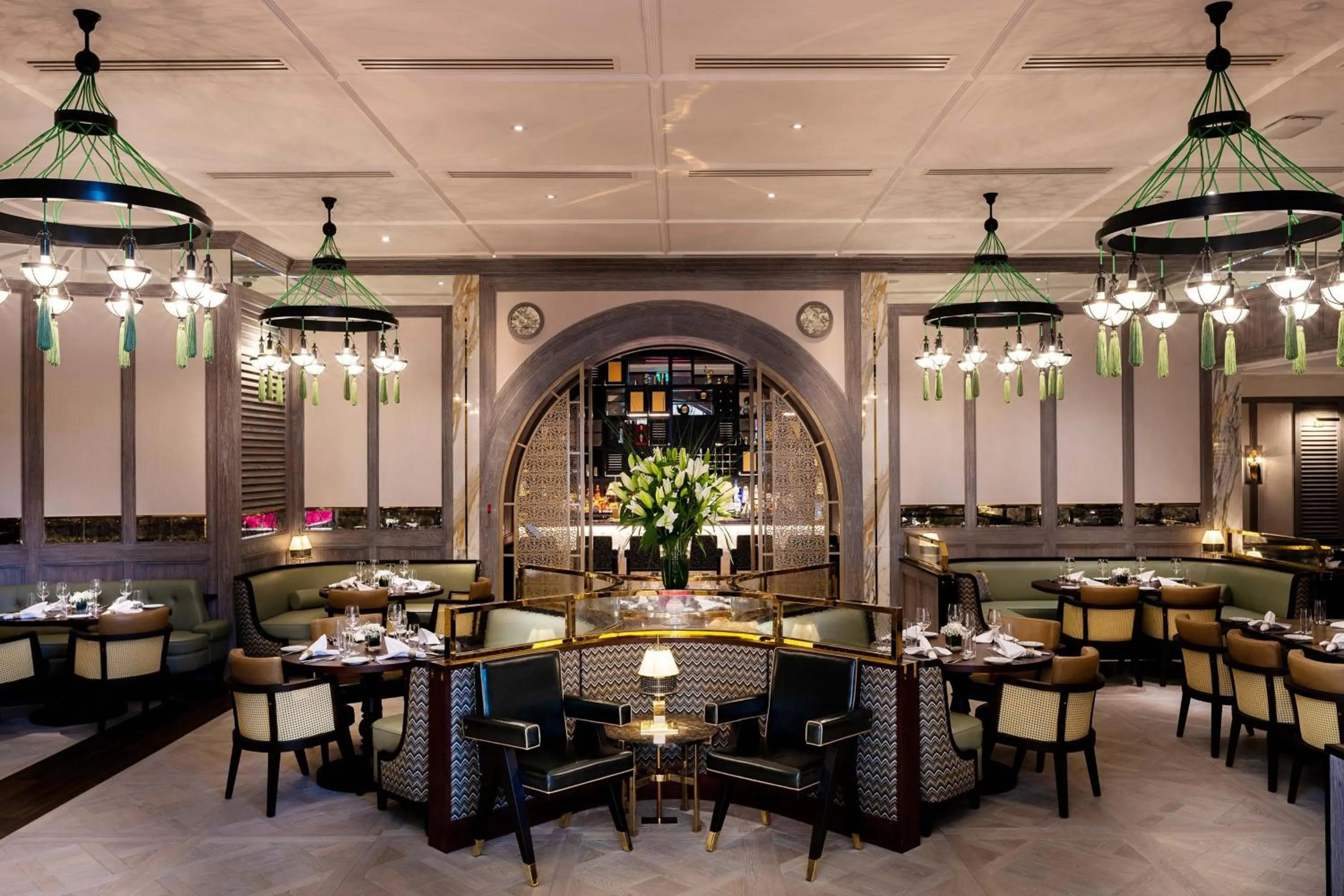 Restaurant/places to eat in Sheraton Grand Doha Resort & Convention Hotel