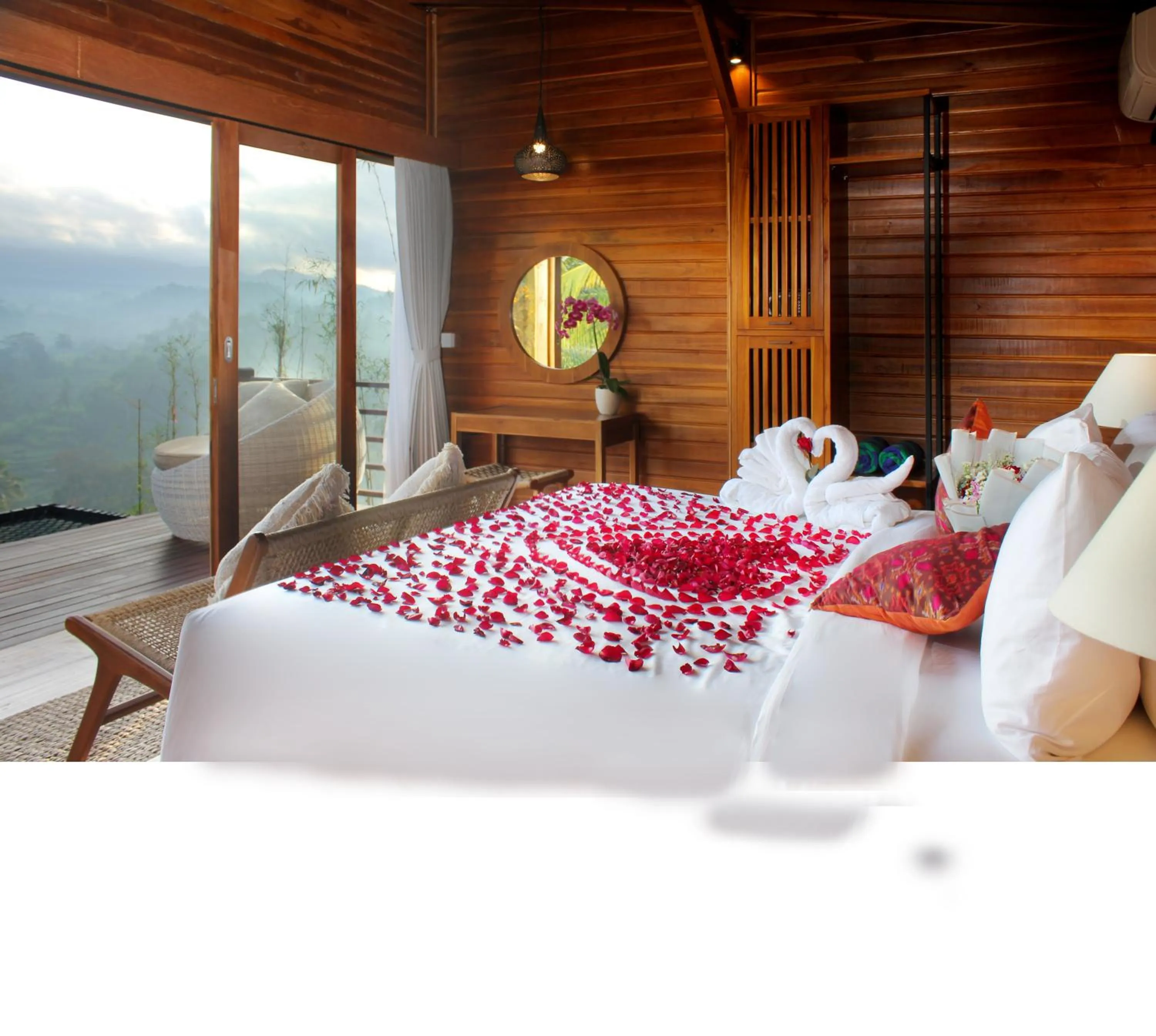 Bedroom, Bed in Patal Kikian Villa