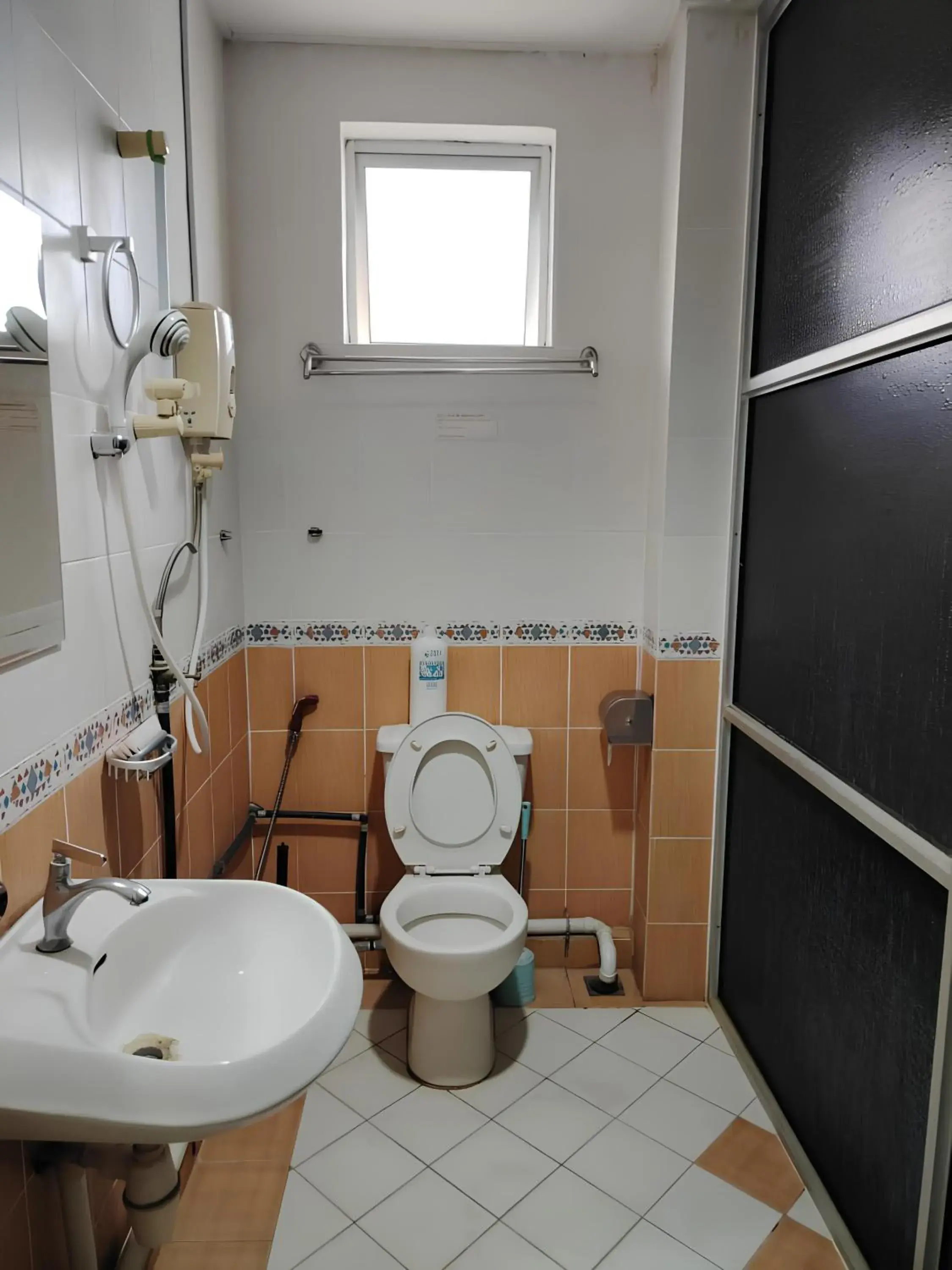 Semi Entire Two-Bedroom Apartment with View in Natol Homestay - Kuching Home Penthouse Airport Road Semi Entire Two-Bedroom Apartment with View in Natol Homestay - Kuching Home Penthouse Airport Road