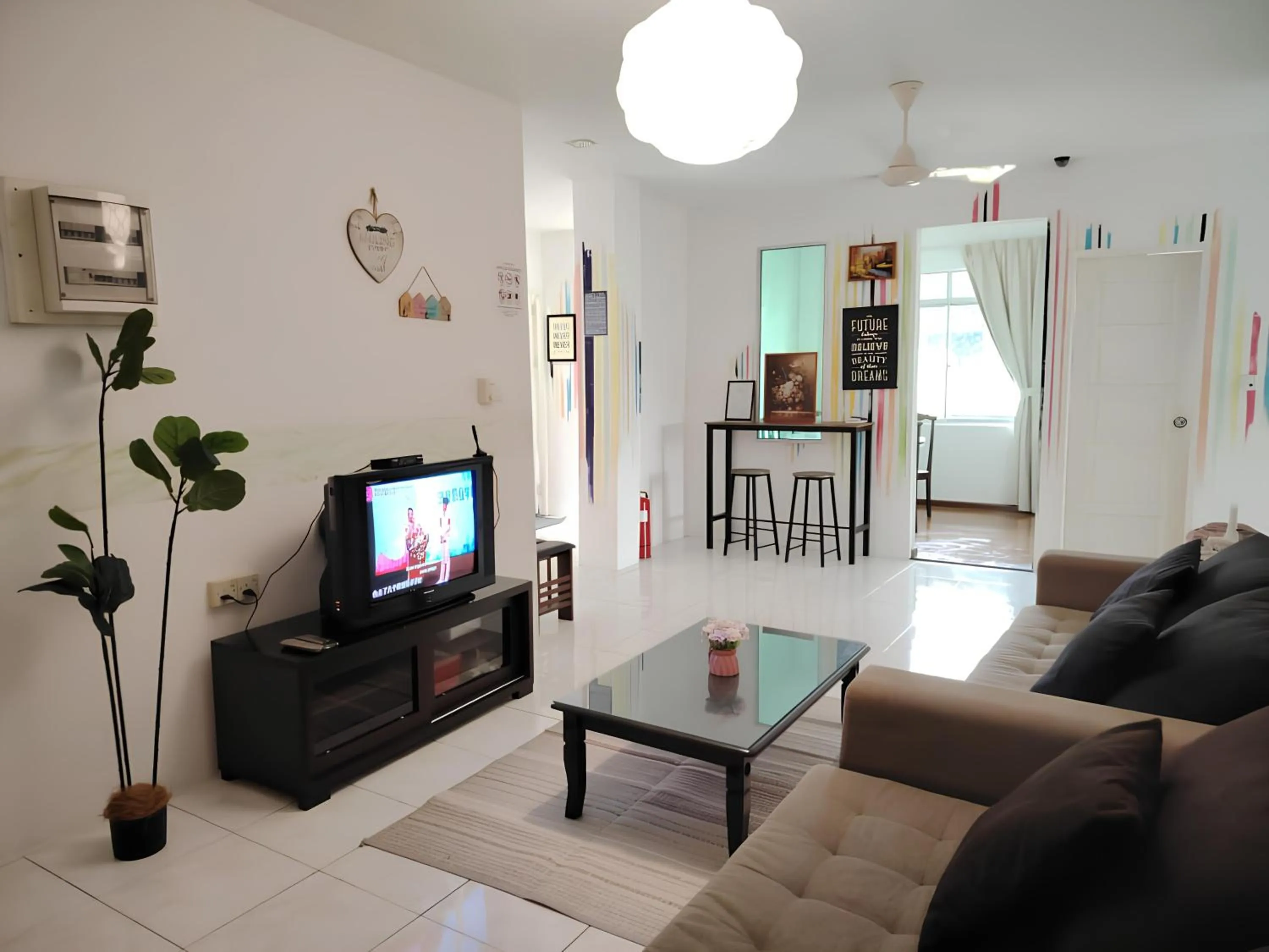 Living room in Natol Homestay - Kuching Home Penthouse Airport Road