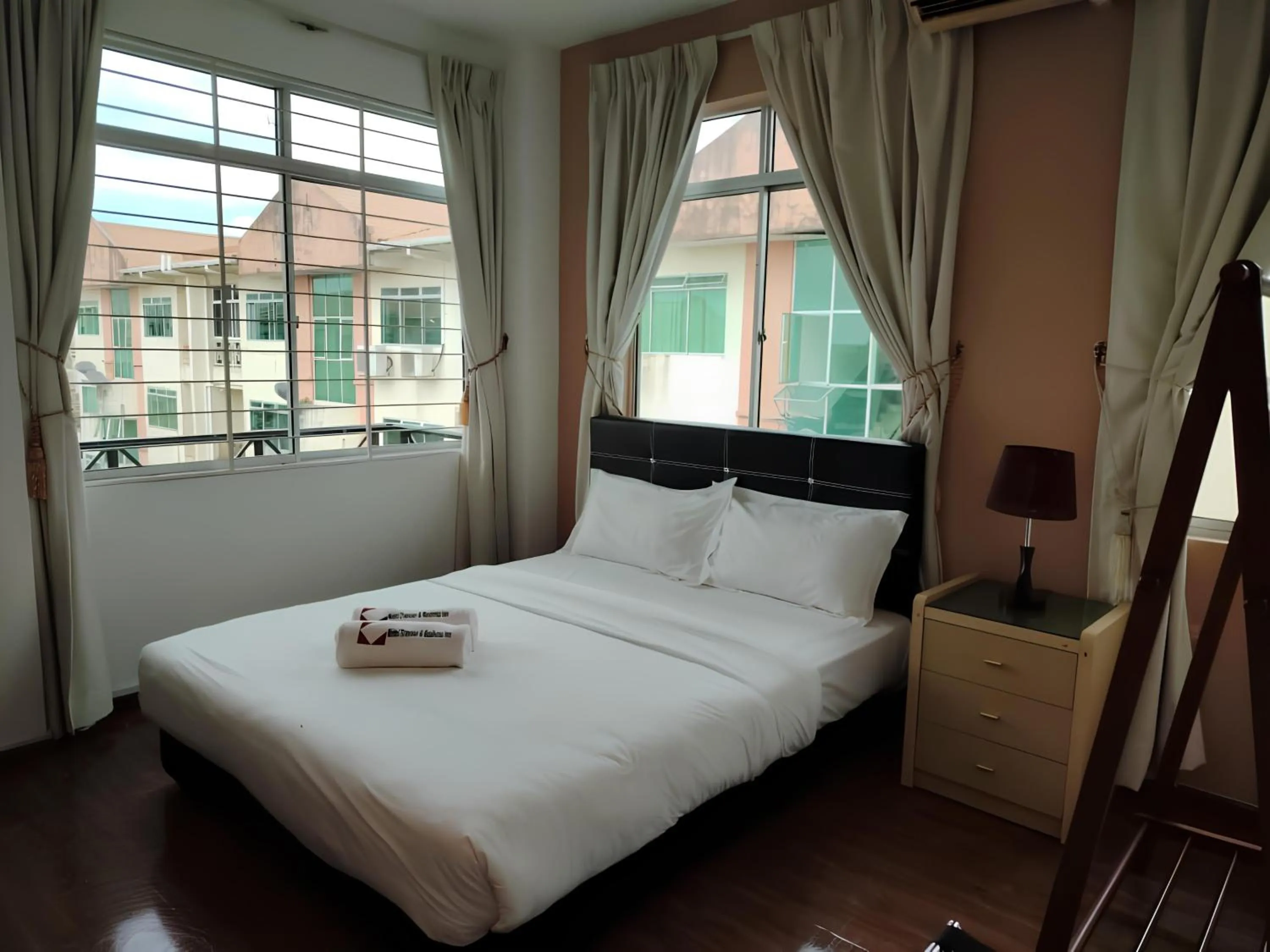 Bed in Natol Homestay - Kuching Home Penthouse Airport Road