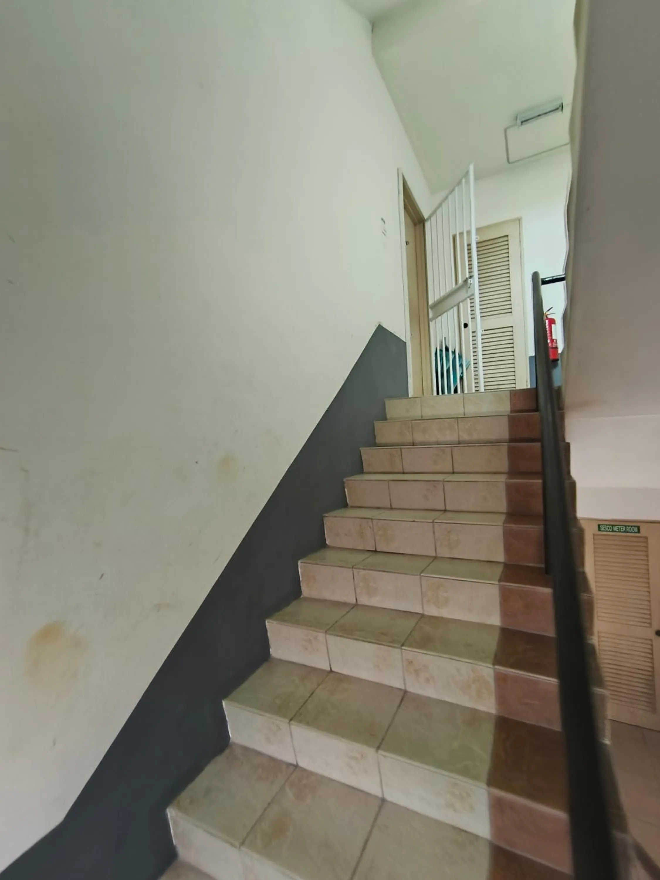 Property building in Natol Homestay - Kuching Home Penthouse Airport Road