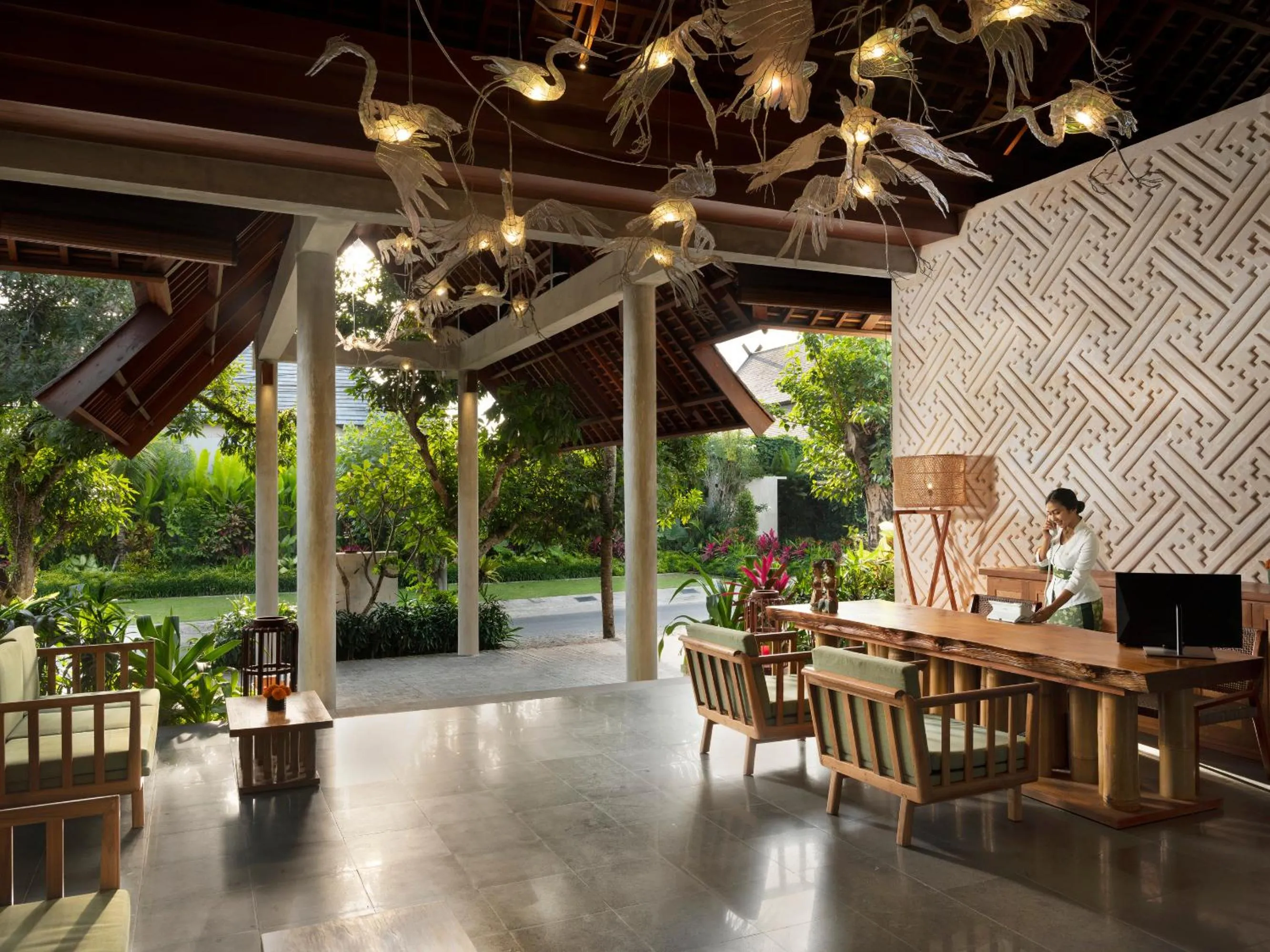 Lobby or reception in Adiwana Suweta