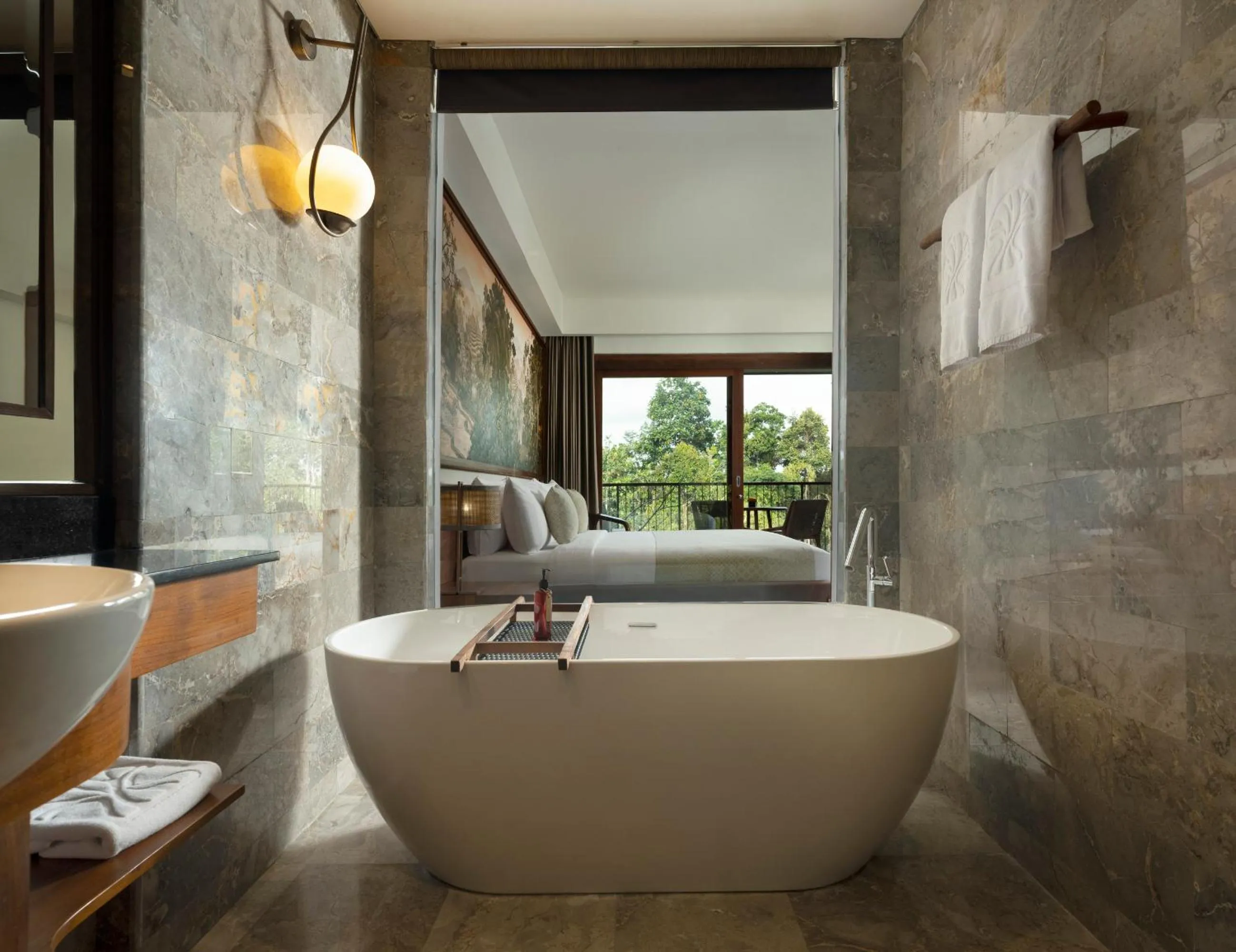 Bath, Bed in Adiwana Suweta